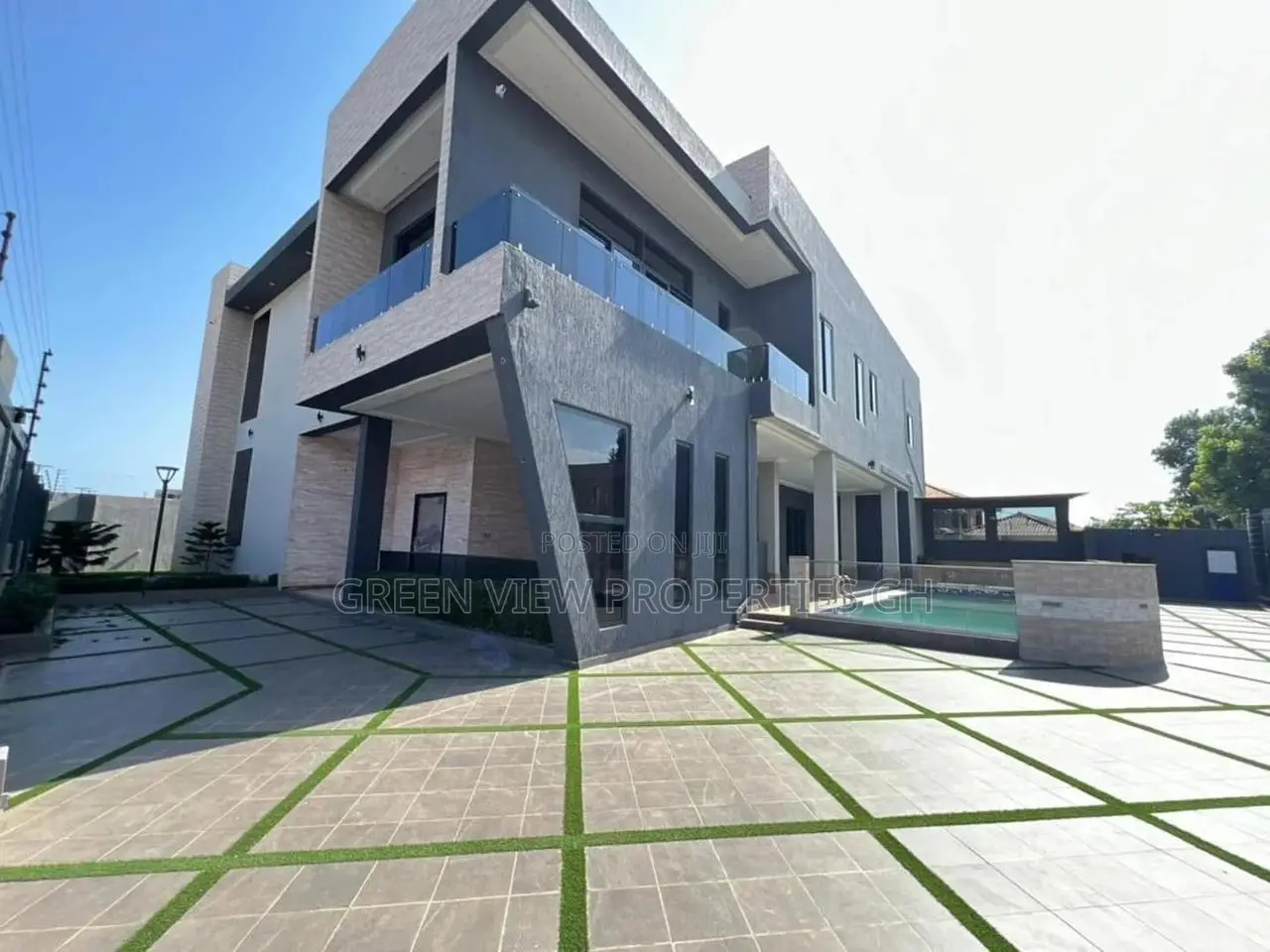 Furnished 5bdrm Duplex in Airport Residential Area for sale