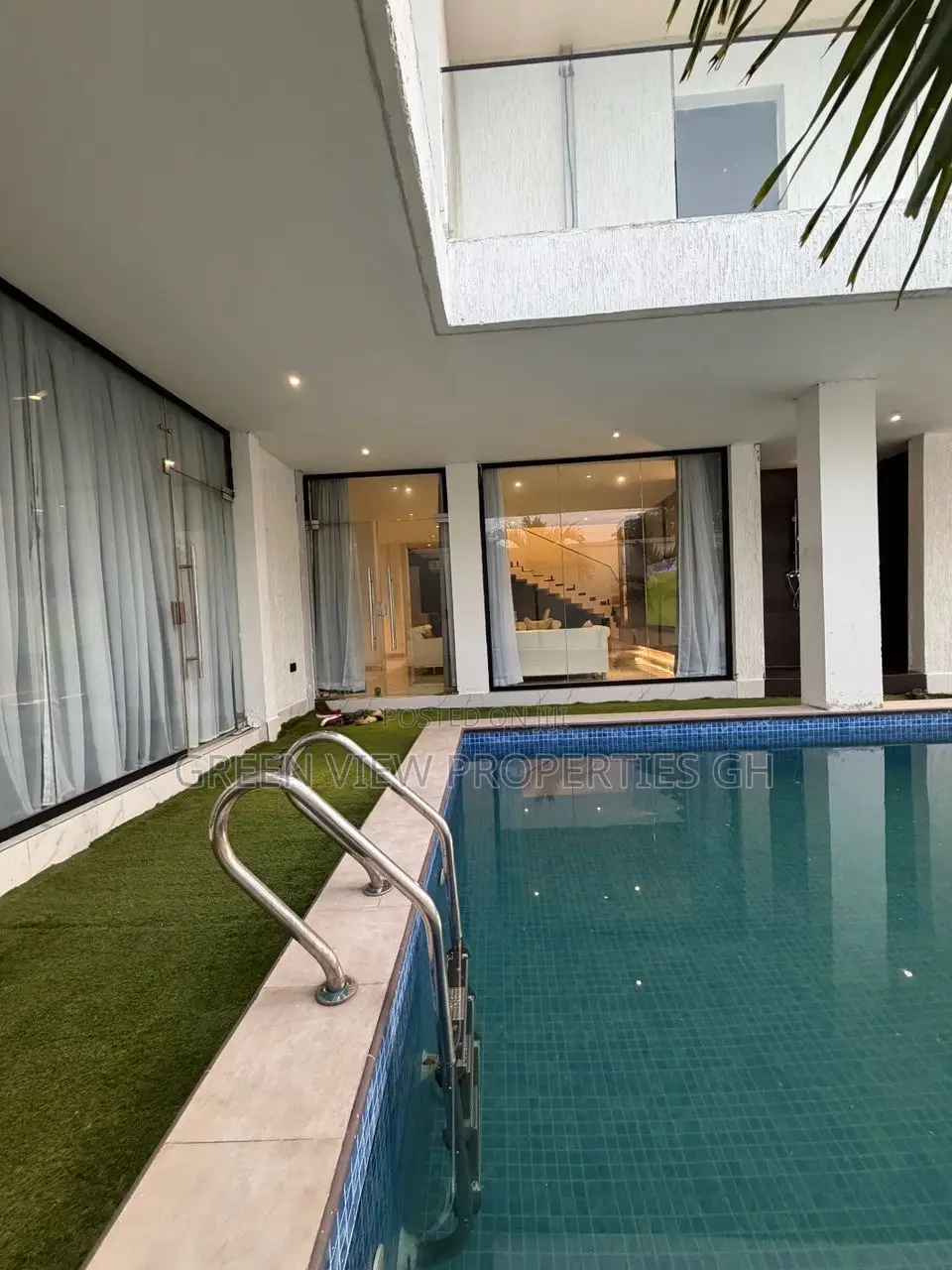Furnished 5bdrm Duplex in East Legon for sale