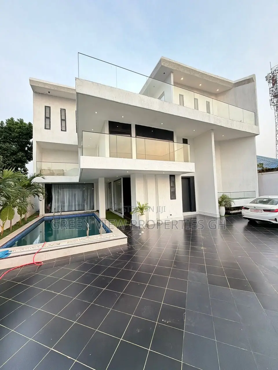 Furnished 5bdrm Duplex in East Legon for sale