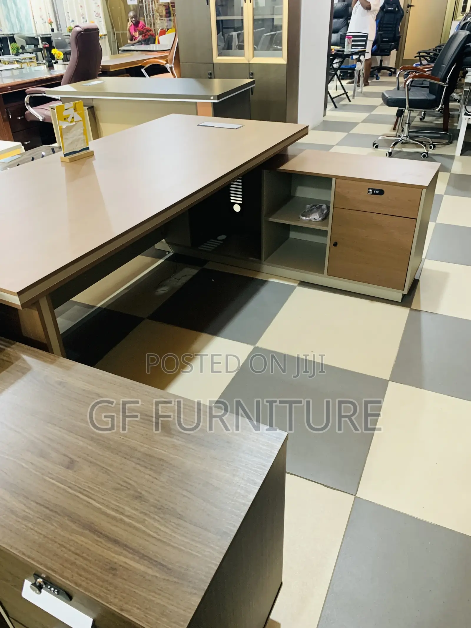 Executive Desk (L-Sharp)2.0meters