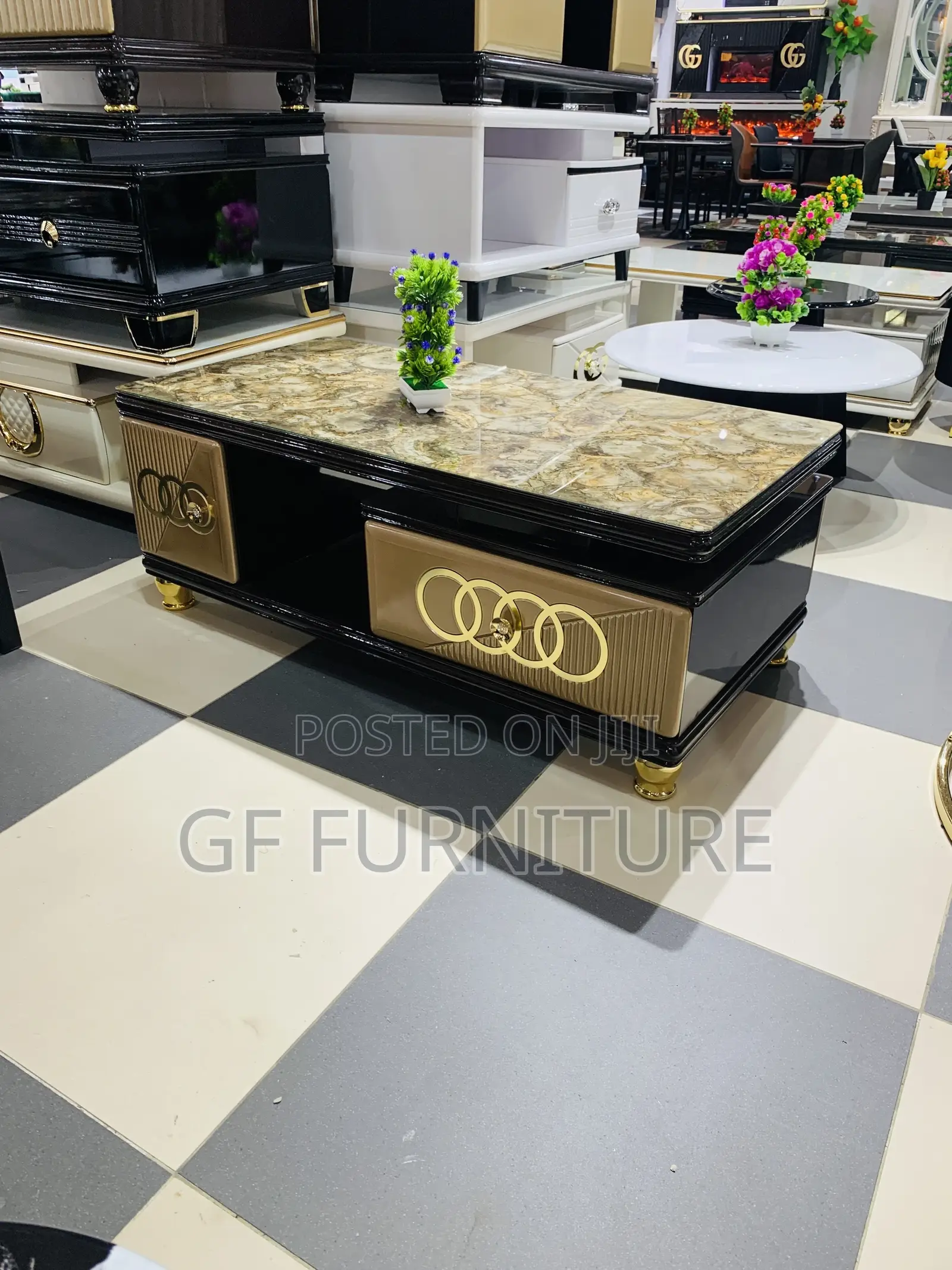 Luxury High Gloss Black Coffee Table
