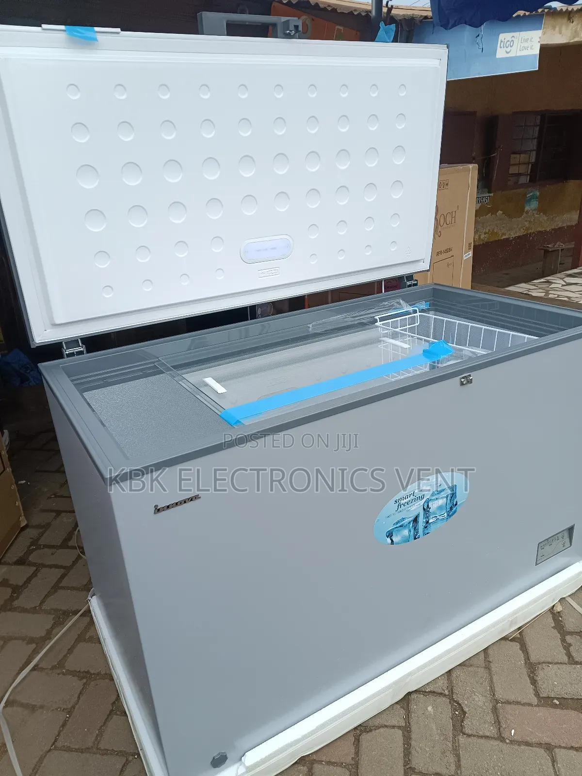 Innova 380liter Chest Freezer With Glass Cover