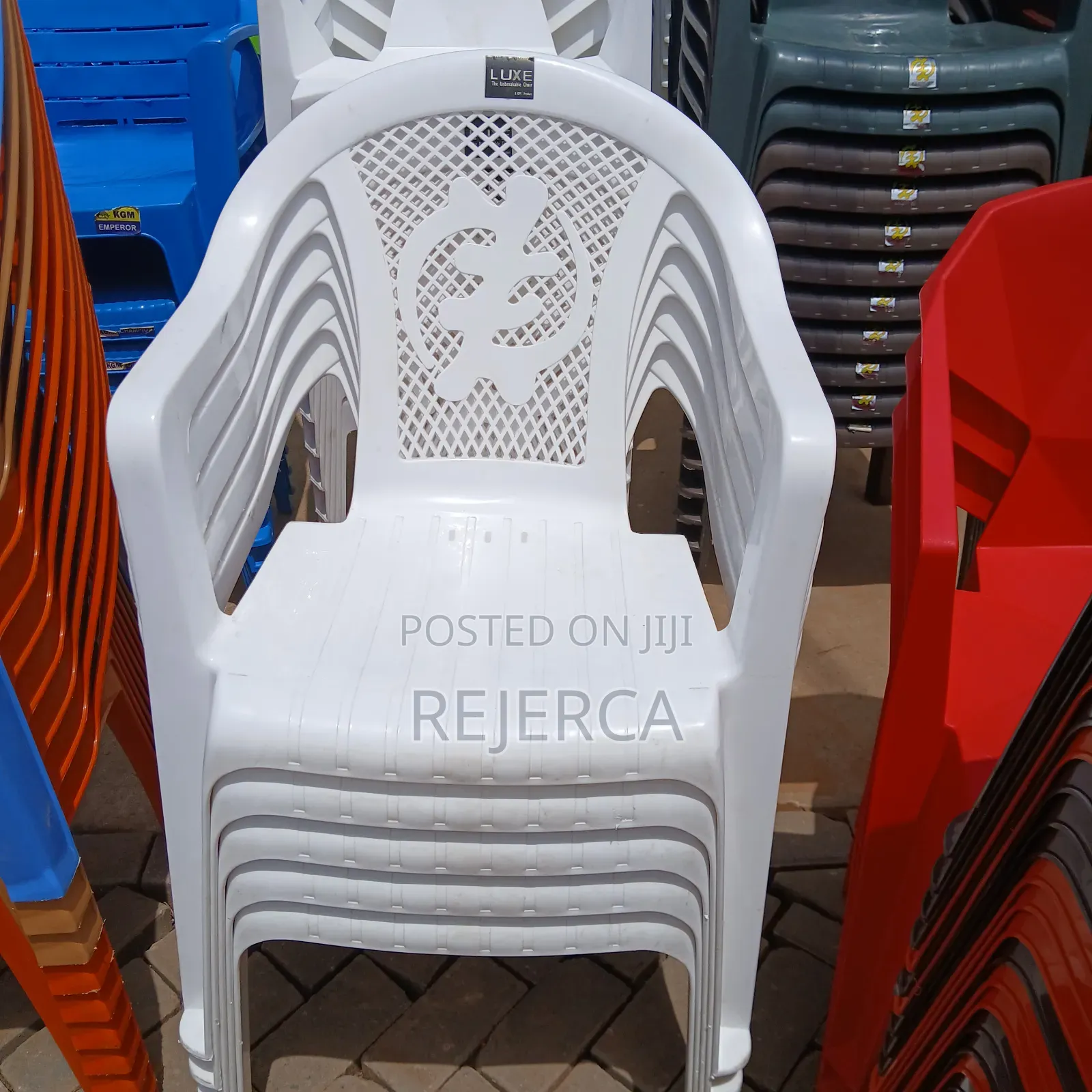 Affordable Plastic Chair