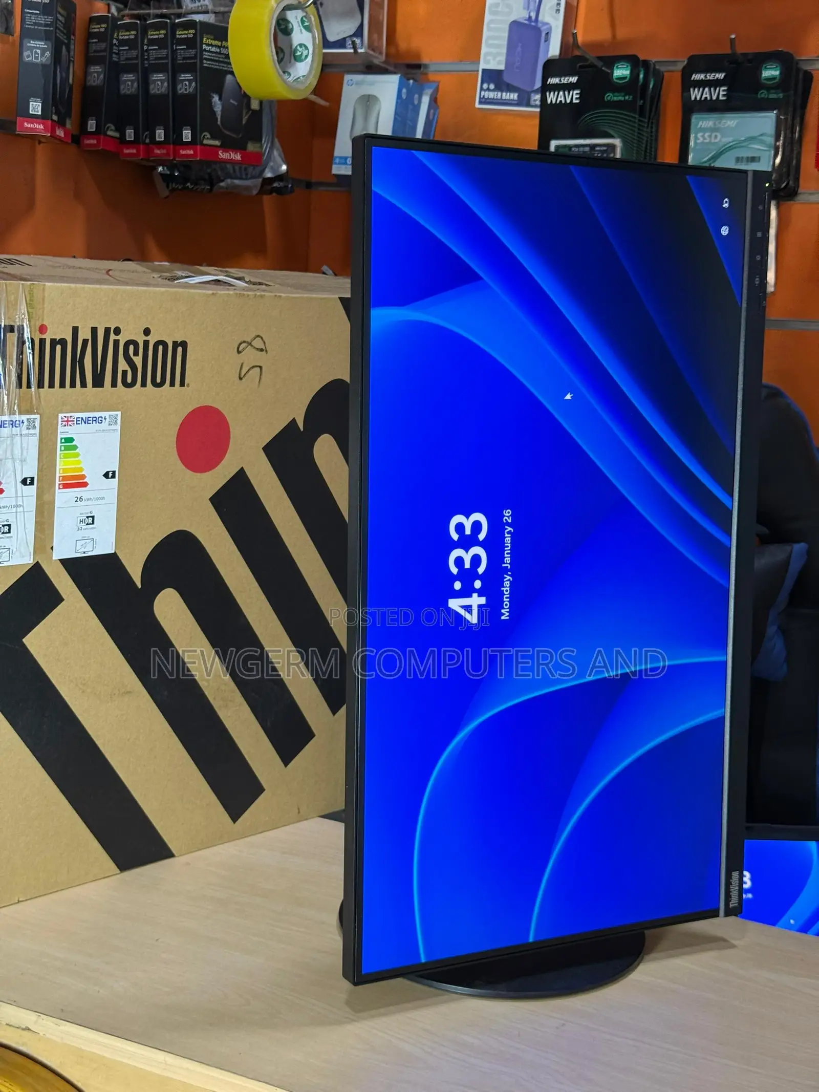 Lenovo Thinkvision 27" 2560x1440 Type-C Class a Monitor