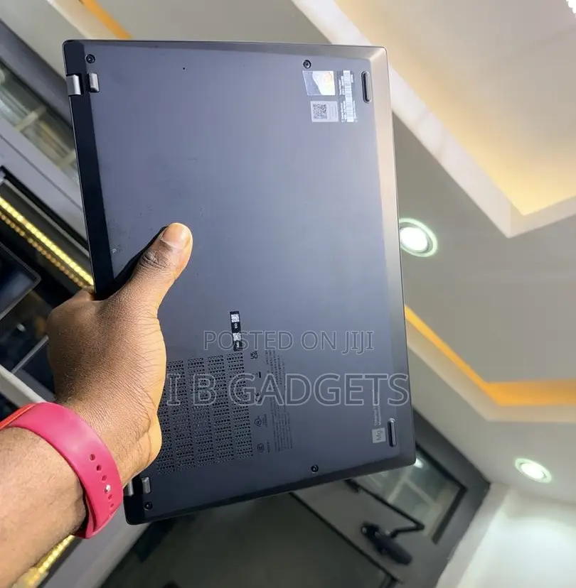 Laptop Lenovo ThinkPad T14 G4 16GB Intel Core I7 SSD 256GB