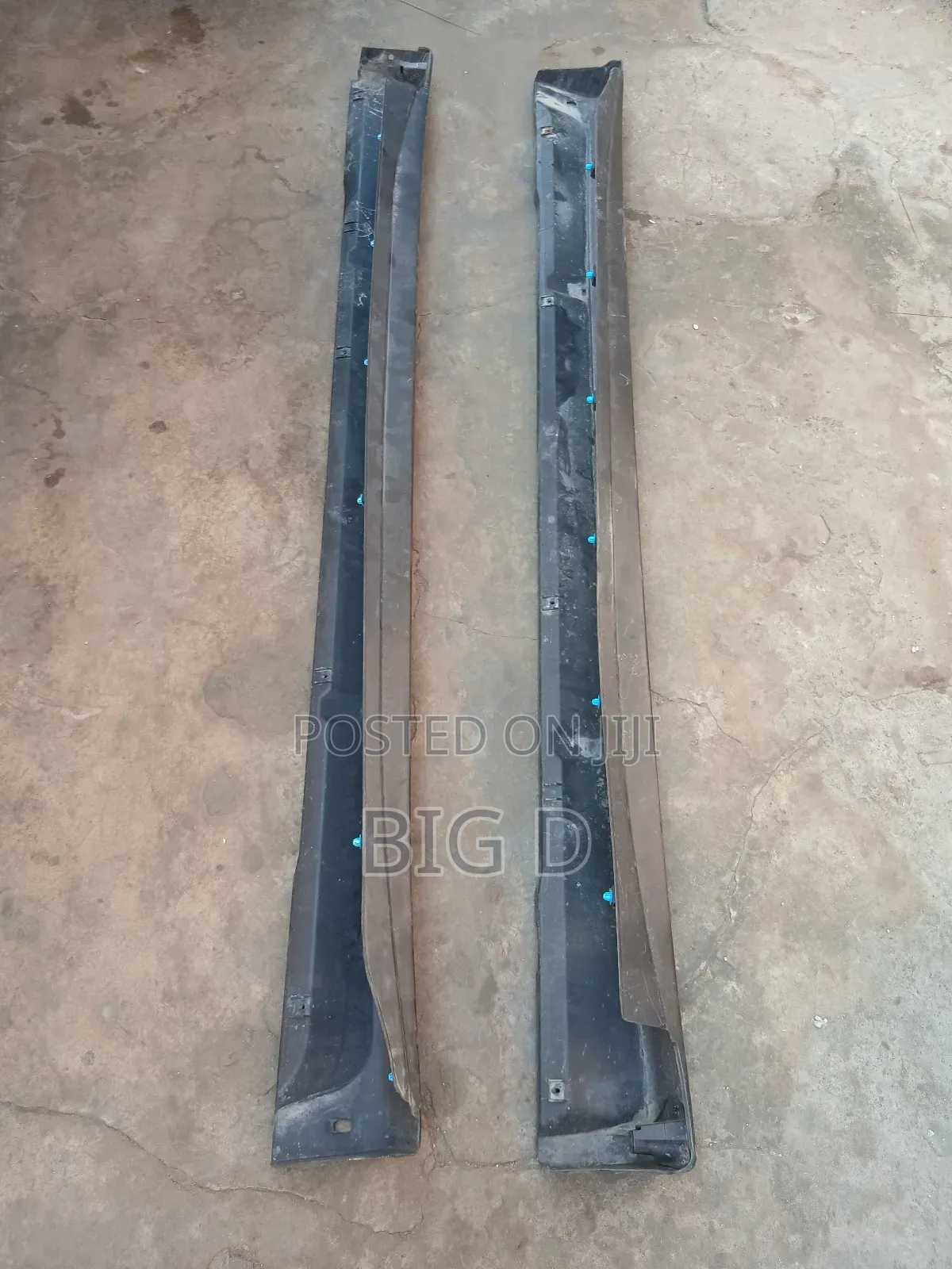 Mitsubishi Outlander 2016,17,18,19,20 Running Board Pair