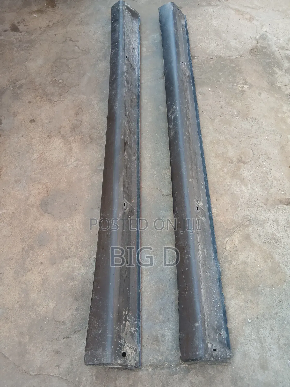 Mitsubishi Outlander 2016,17,18,19,20 Running Board Pair