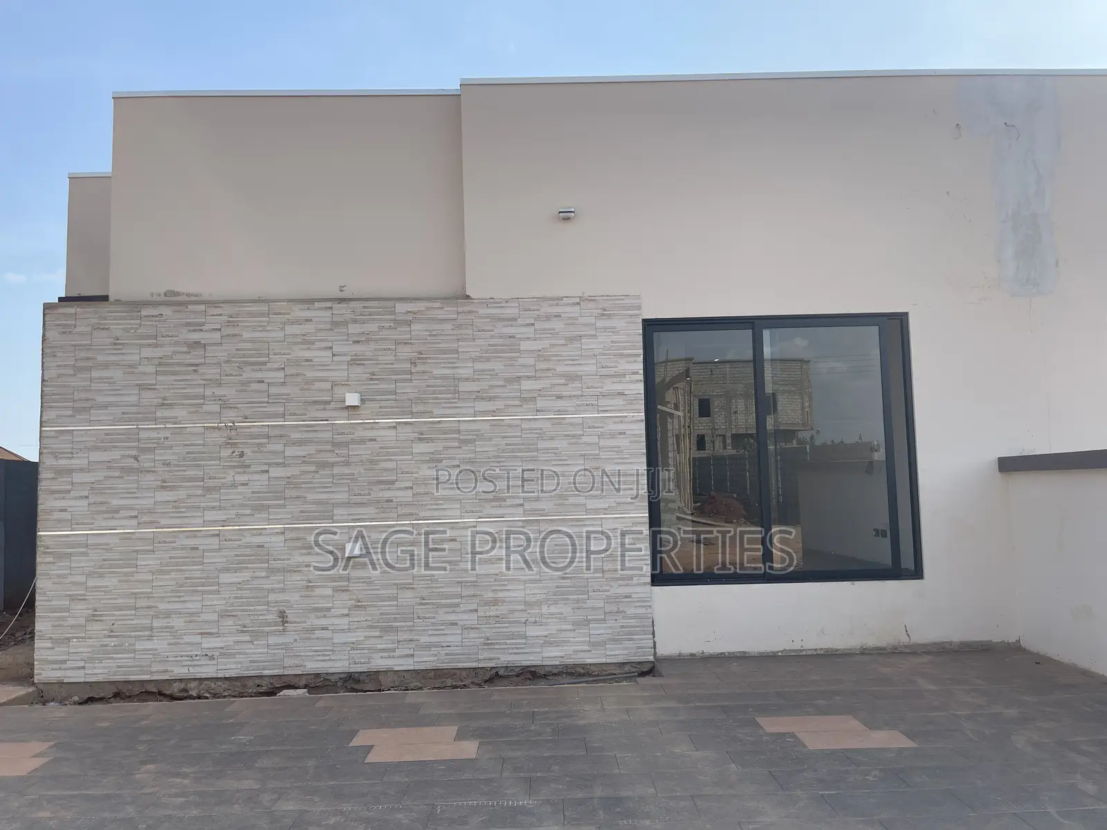 3bdrm House in Arthur'S Court, Nmai-Dzorn for sale