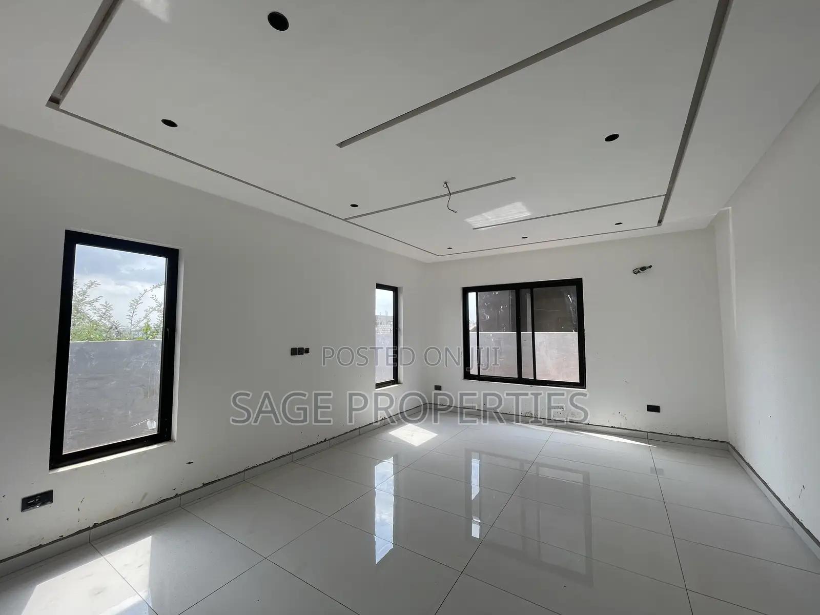 3bdrm House in Arthur'S Court, Nmai-Dzorn for sale