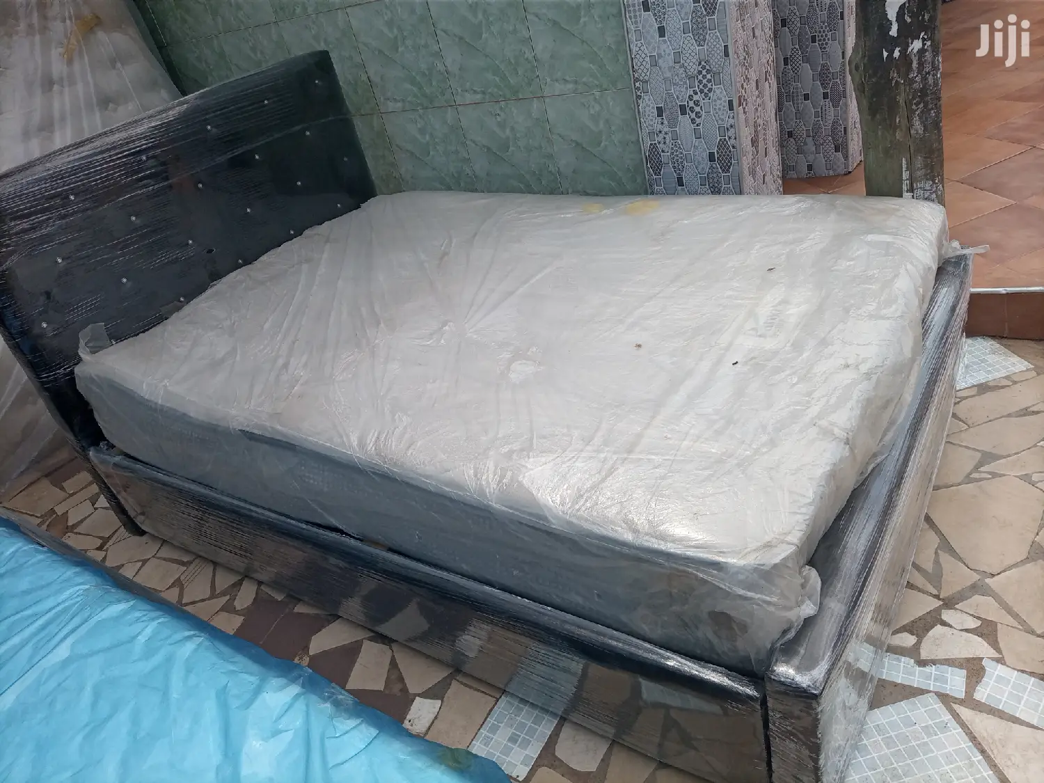 New Double Bed With Matress.