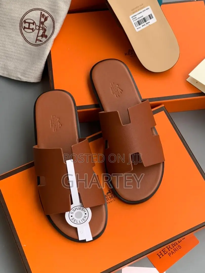 Hermes Men’S Leather Slippers Brown