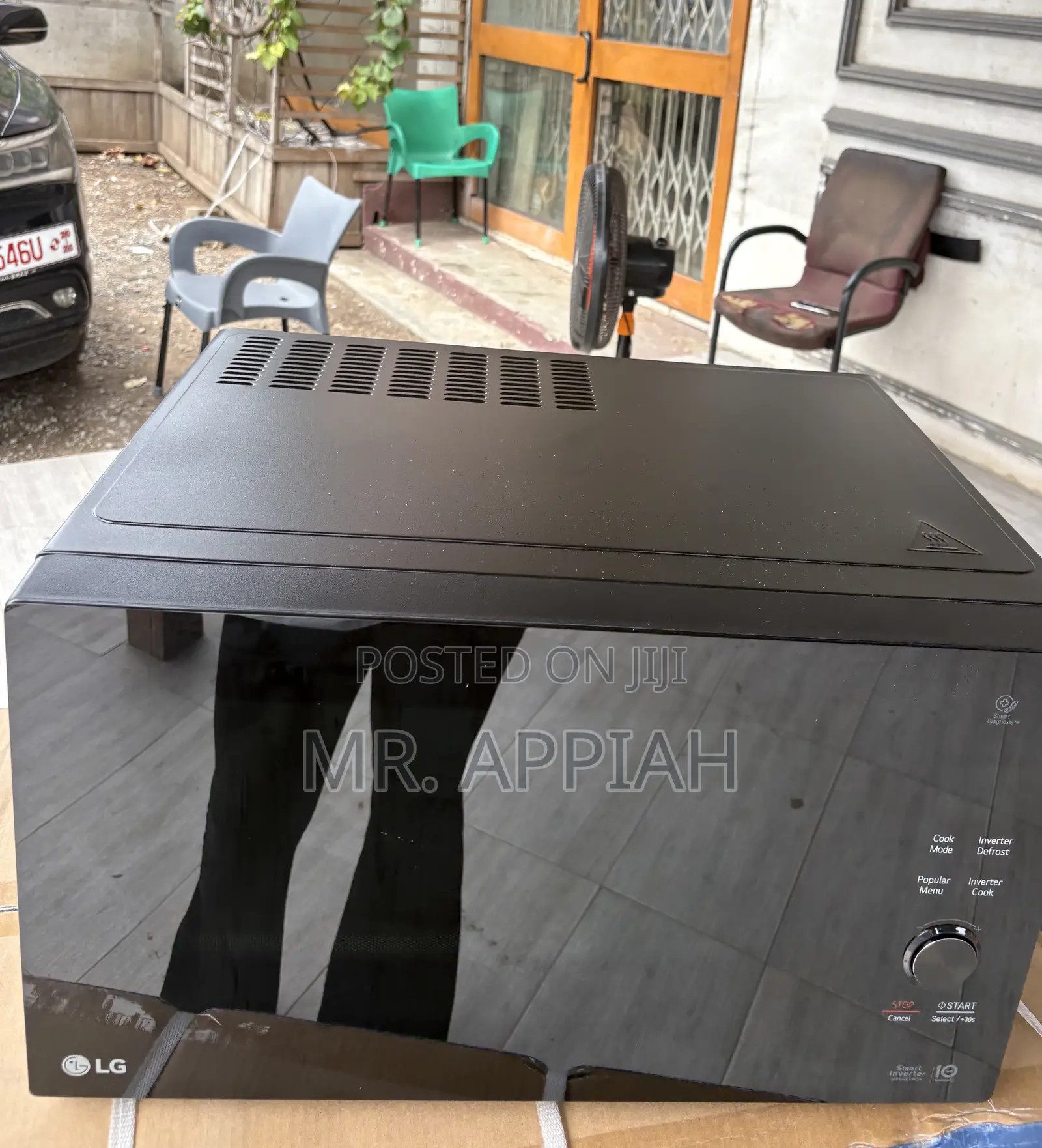 Purchase Sleek Lg Mh8265dis 42liters Countertop Microwave 