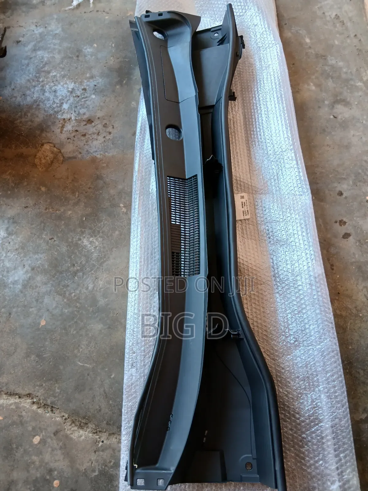 Toyota Corolla Cross 2020 Wiper Panel