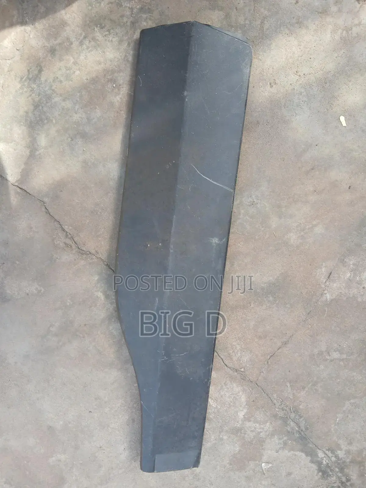Rav4 2019 Back Door Moulding