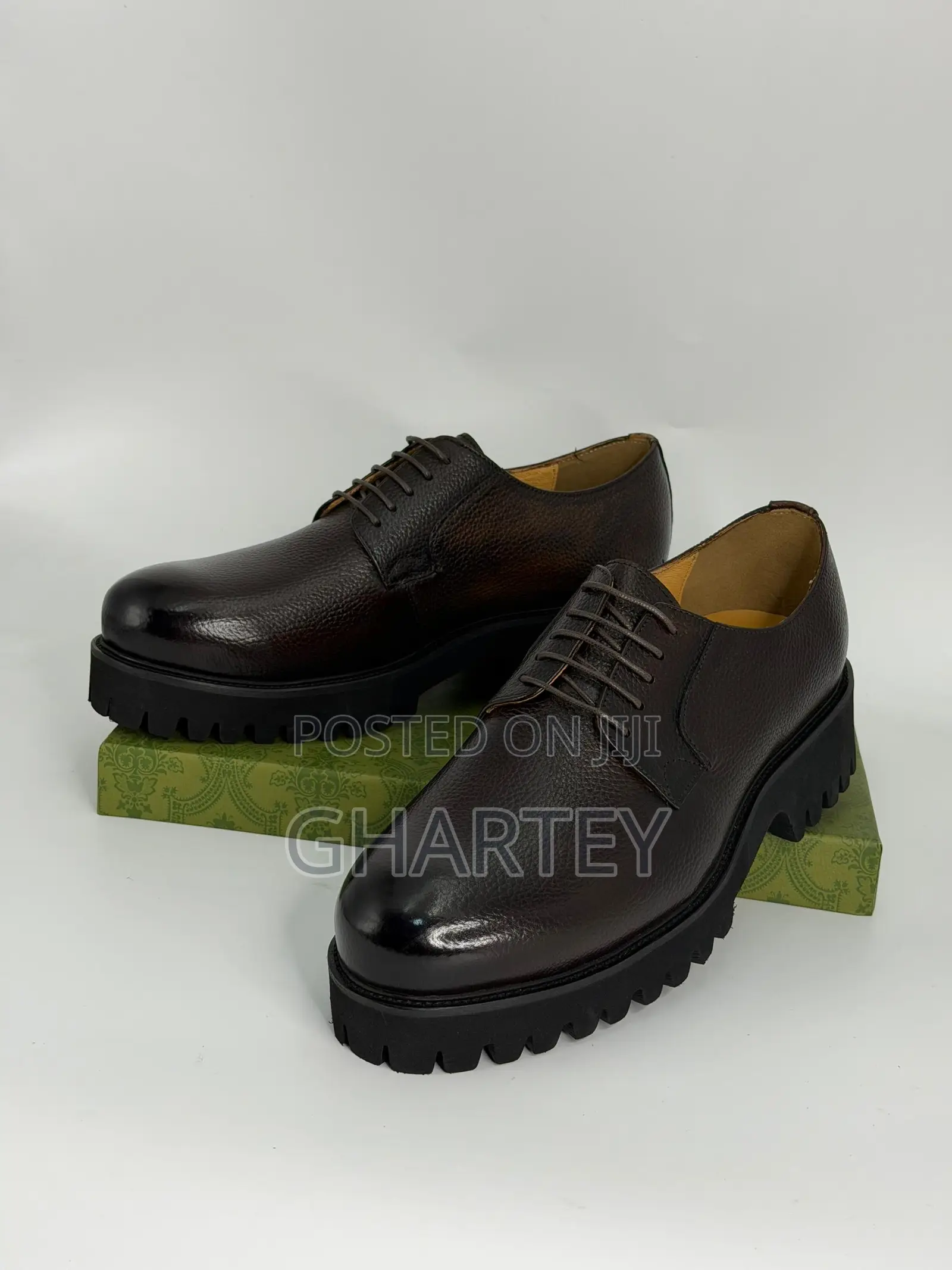 Modern Black Leather Derby Shoes With Chunky Sole