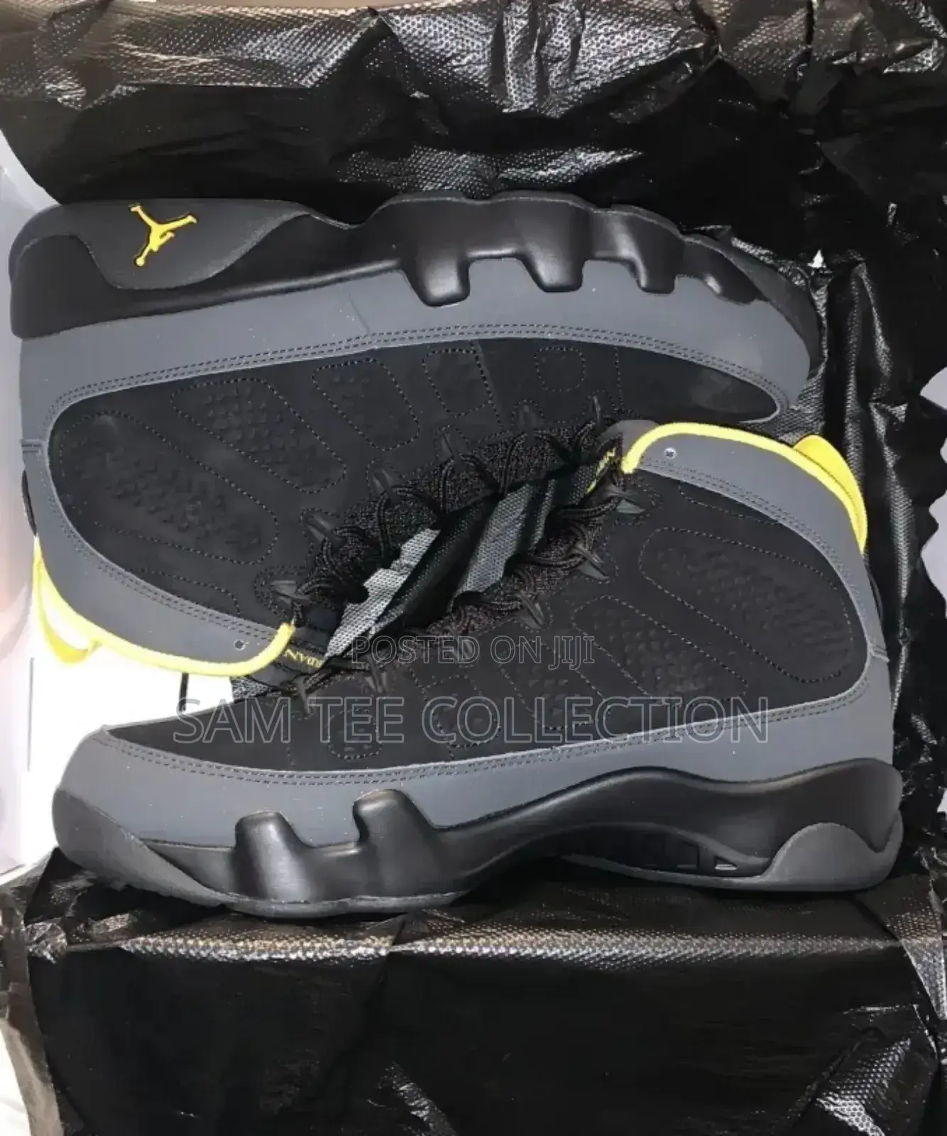 Air Jordan 9 Retro Black