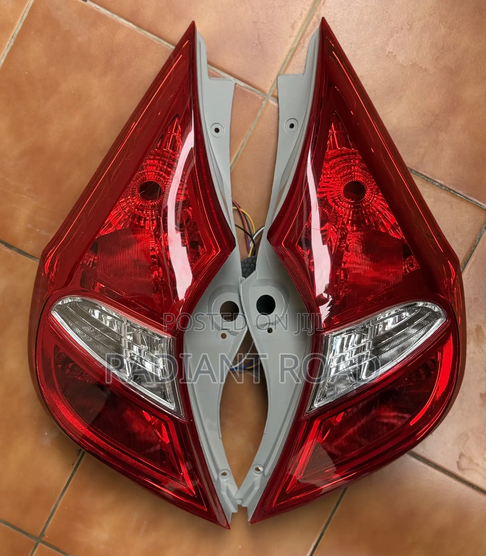 Hyundai Accent 2012 Taillight (Lift Back)