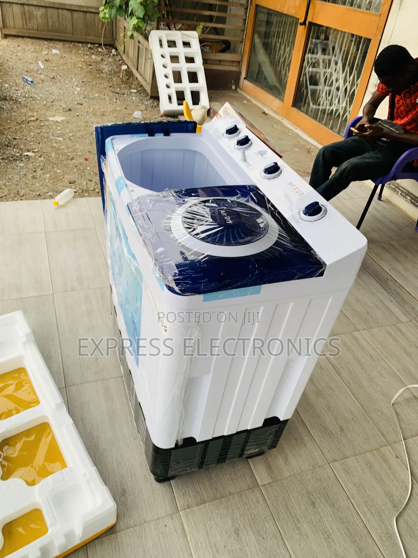 Transparent Lid Nexus 15kg Topload Twintub Washing Machine