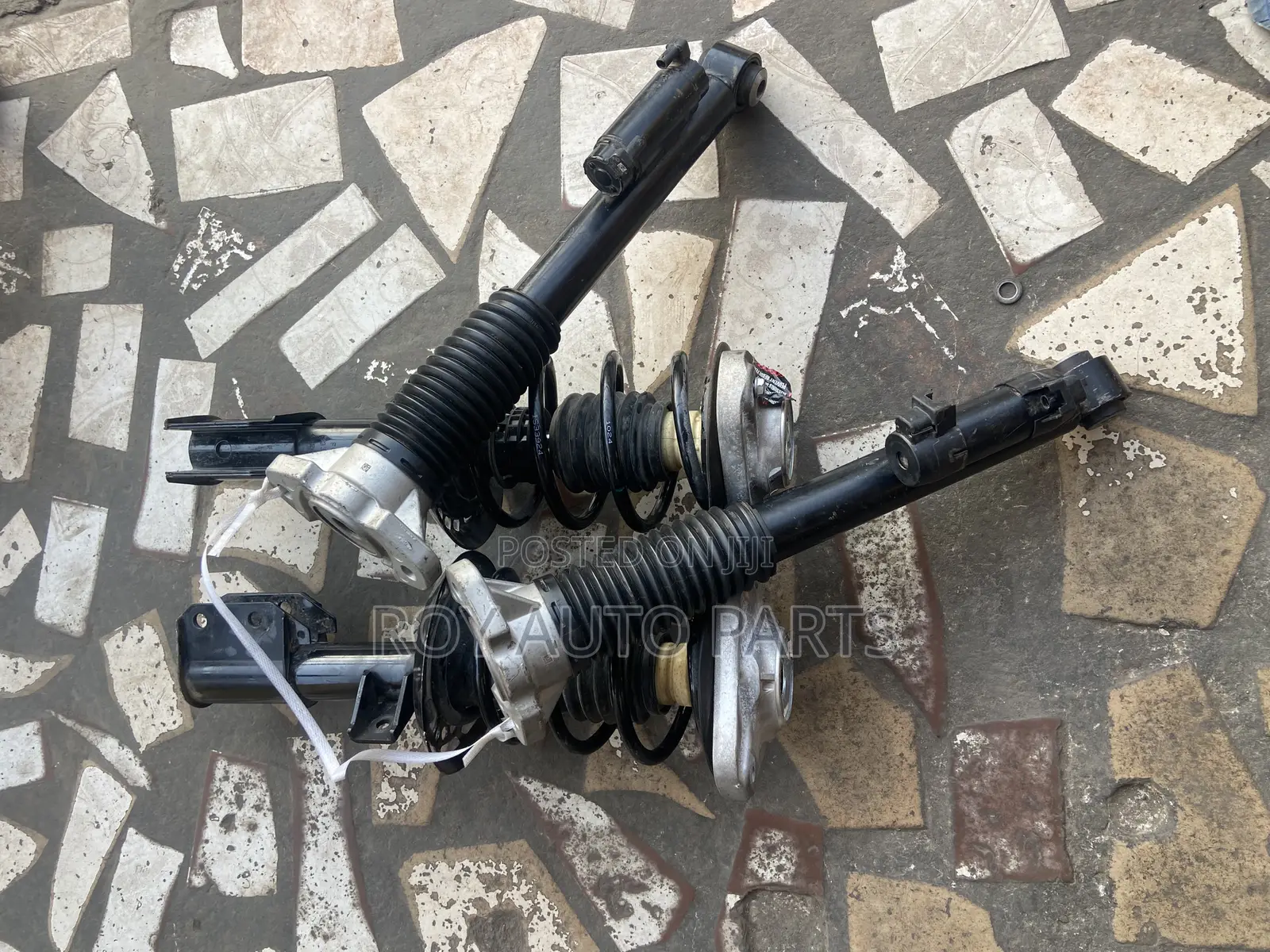 Mercedes Benz E350 4matic Front and Back Shocks