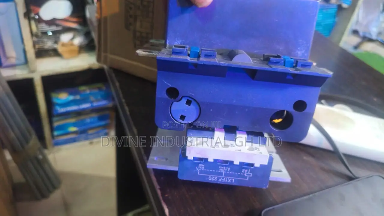 Schneider Contactor 250a