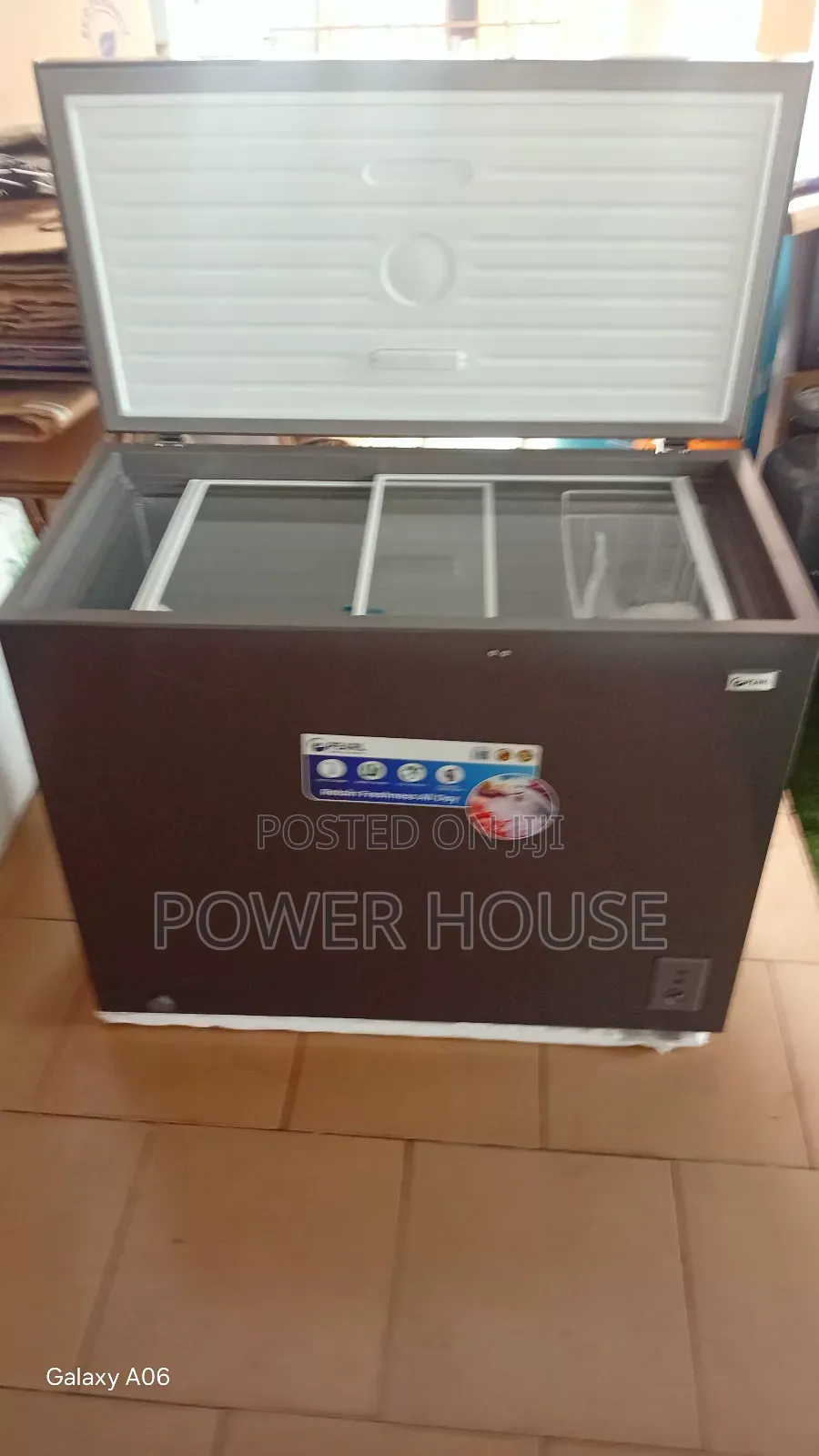 Pearl 254l Chest Freezer for Home Storage