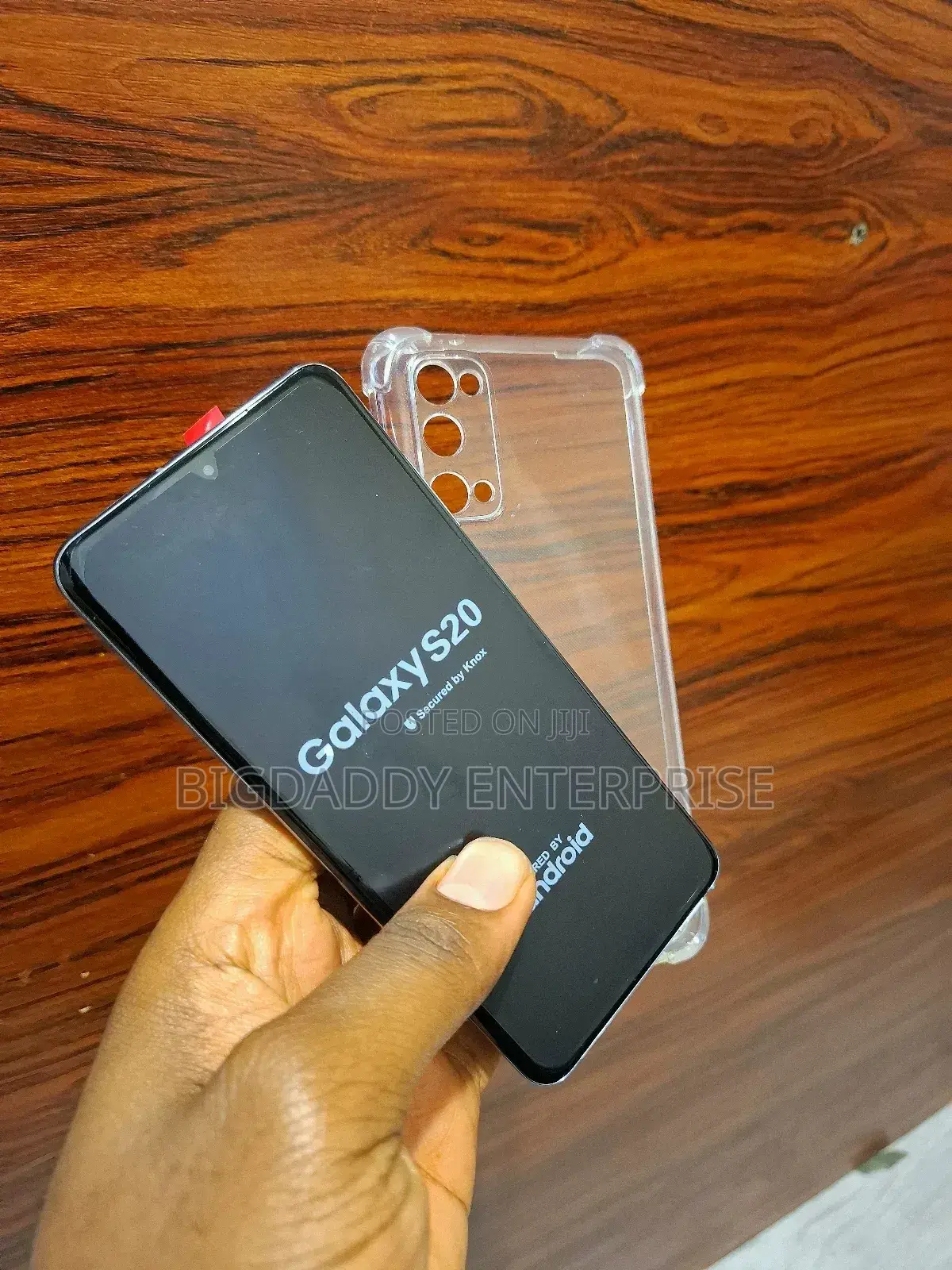 New Samsung Galaxy S20 128 GB Gray