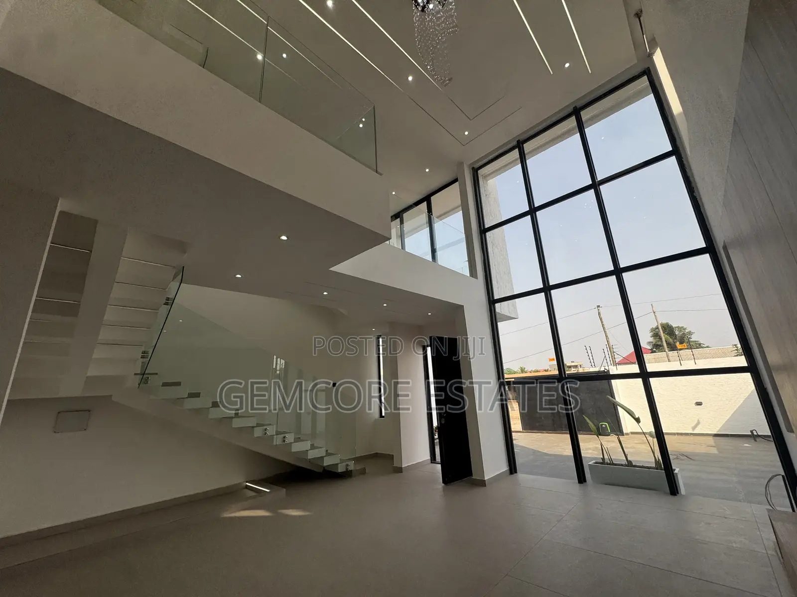 4bdrm House in Nanakrom, Ashaley Botwe for sale