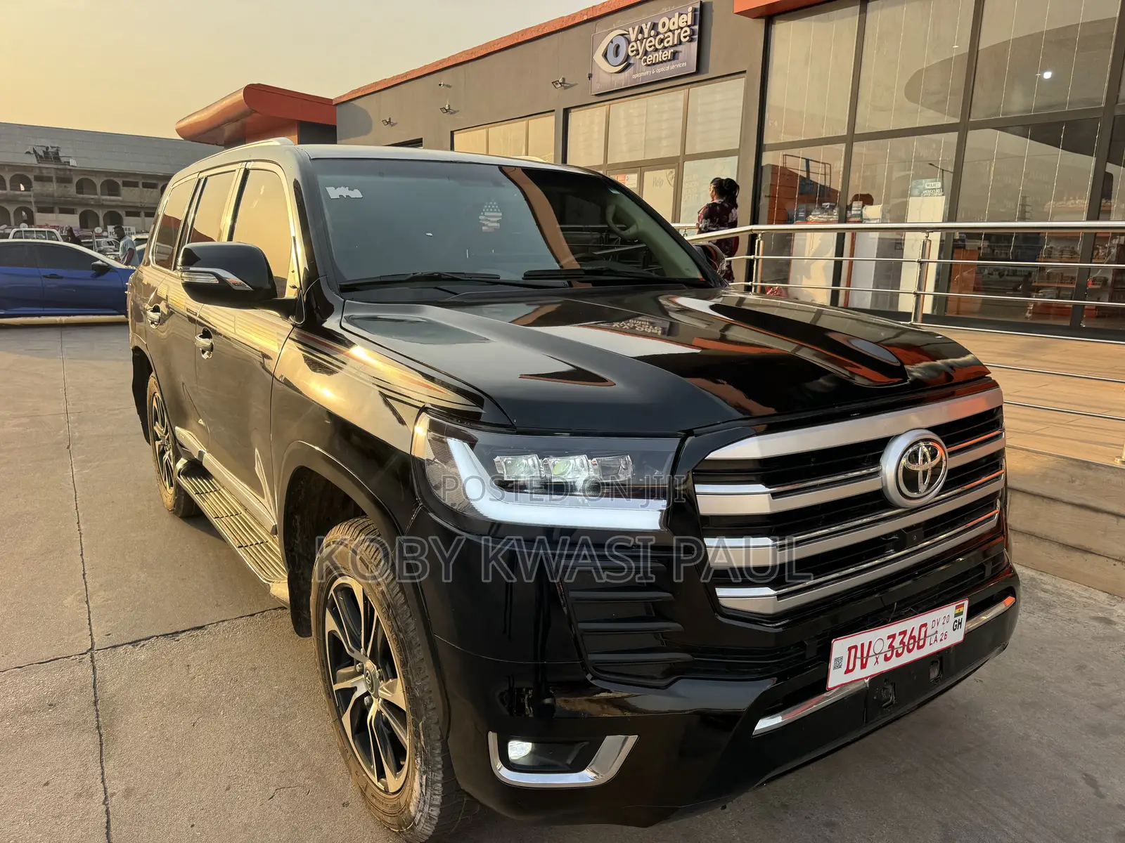 Toyota Land Cruiser 4.6 V8 GX-R 2014 Black