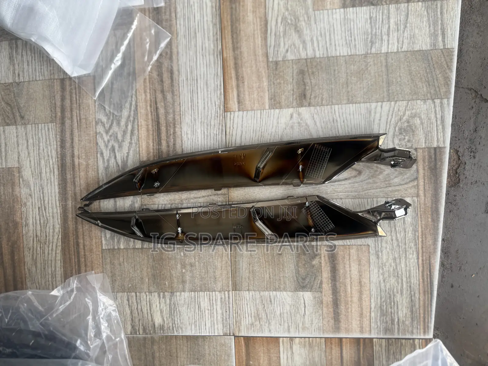Honda Hrv 2019-2022 Headlight Garish/Chrome Grey