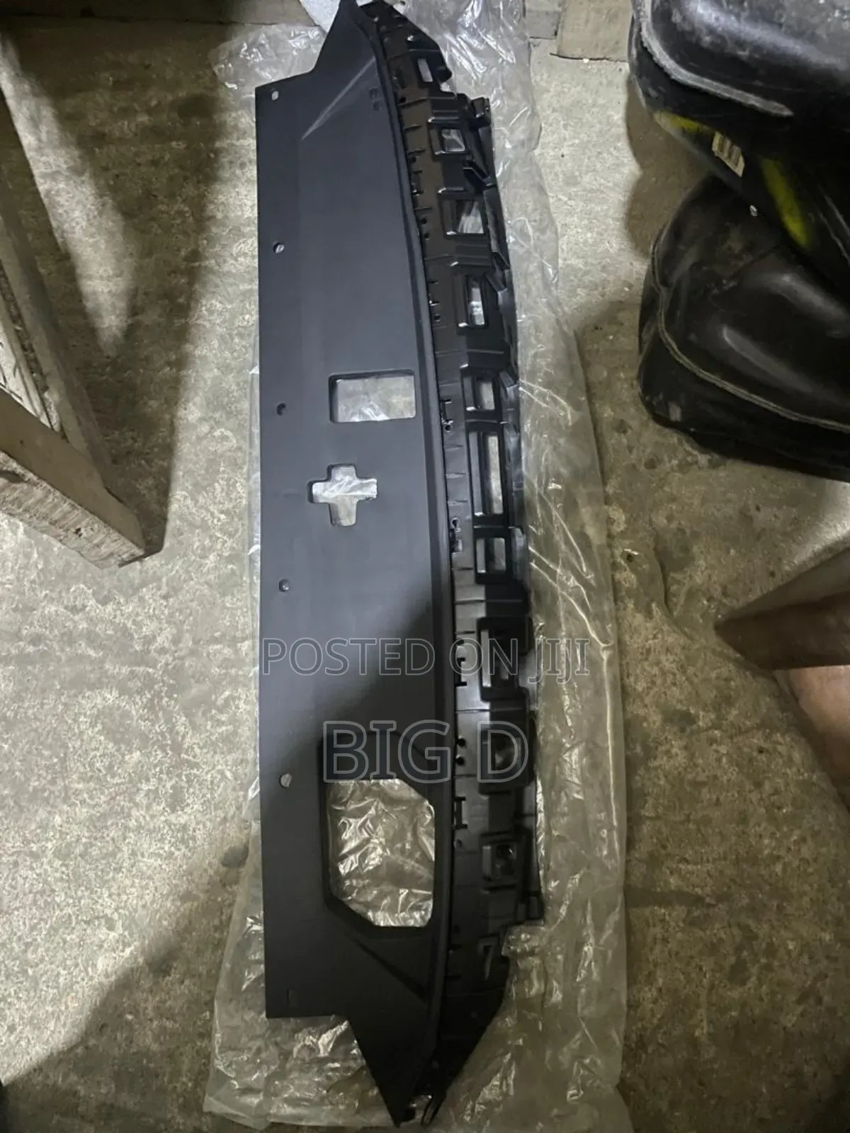 Hyundai Santafe 2019 to 2021 Radiator Panel