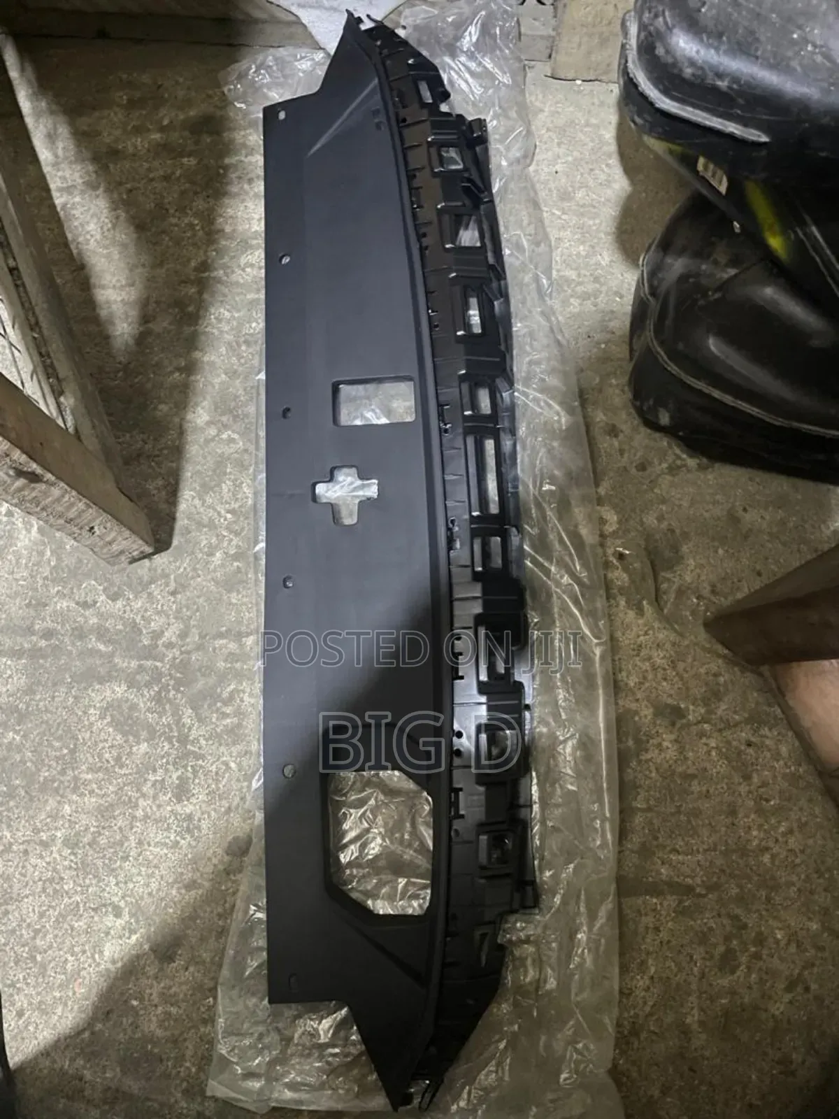 Hyundai Santafe 2019 to 2021 Radiator Panel