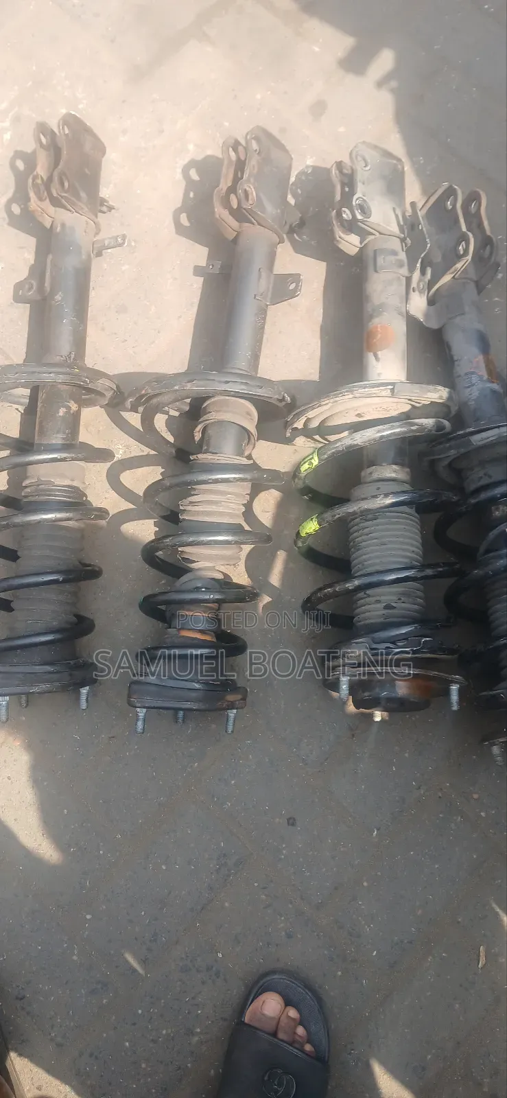 Toyota Highlander 2012 to 2017 Front and Back Shocks