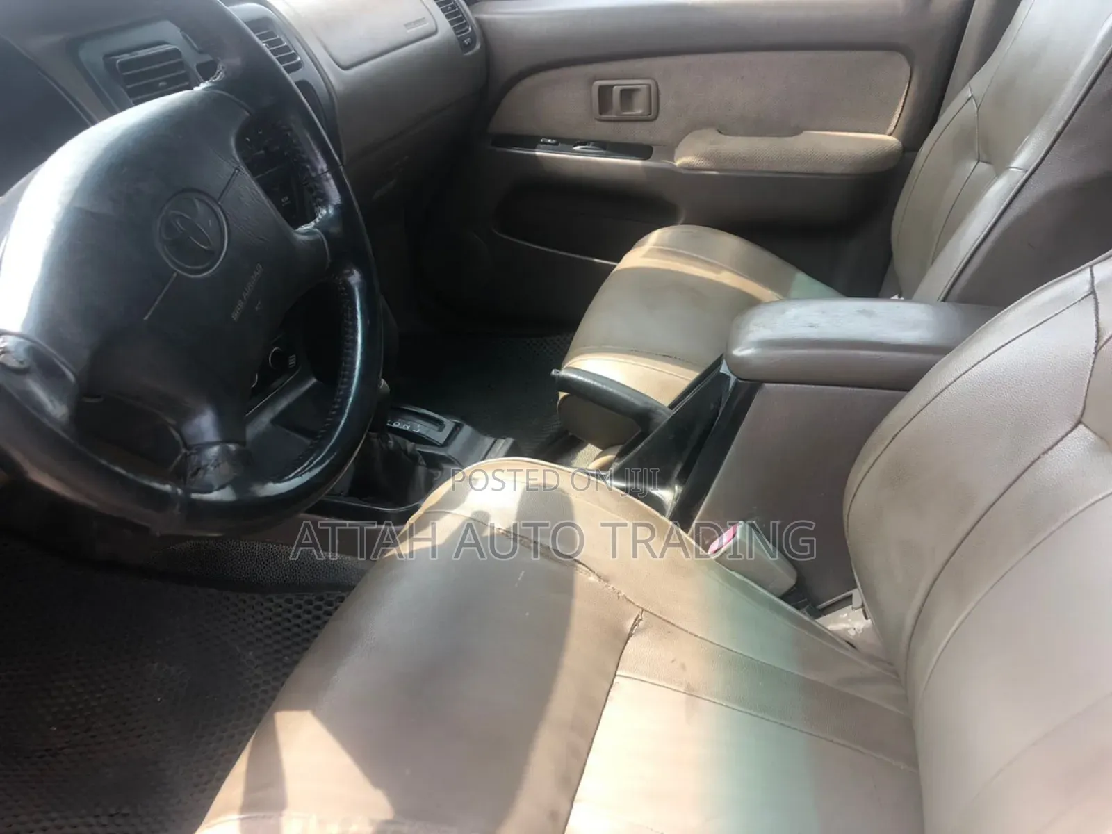 Toyota Hilux 2016 Black