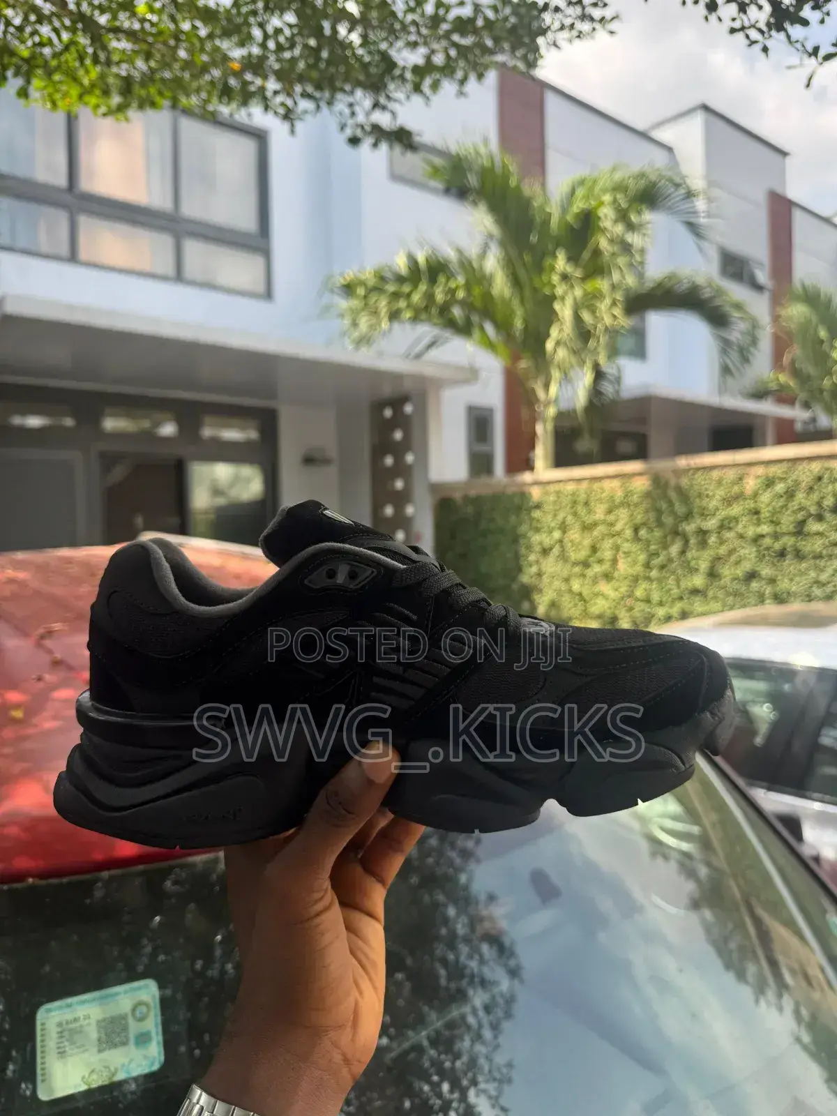 New Balance 9060 Triple Black