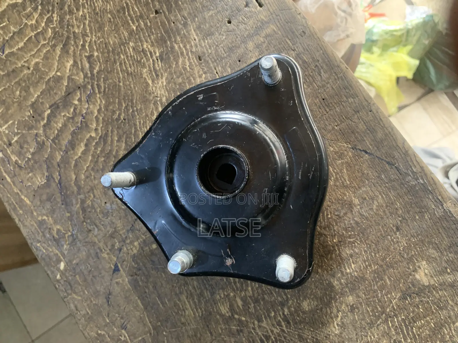 Honda Civic 2016,2017,2018,2019,2020,2021 Front Suspension Strut Mount