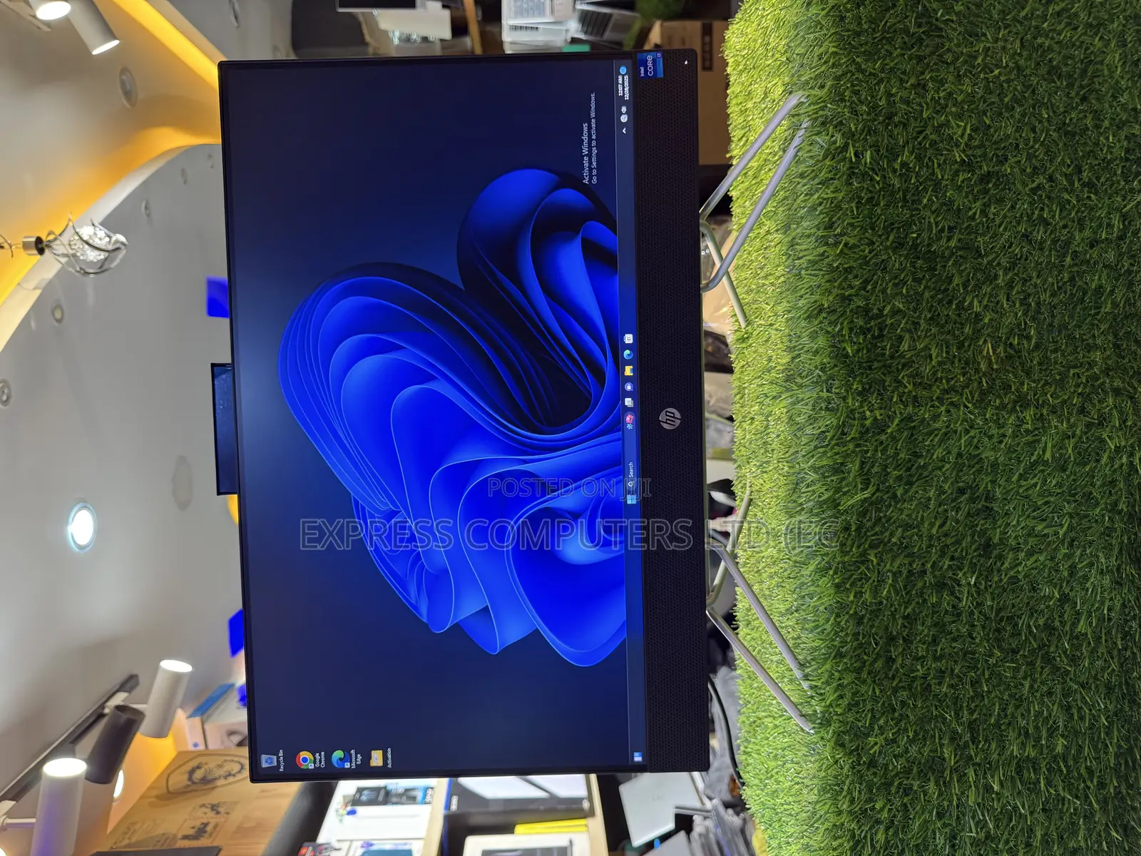 Desktop Computer HP 200 G4 22 All-in-One 16GB Intel Core i5 SSHD+SSD 1T