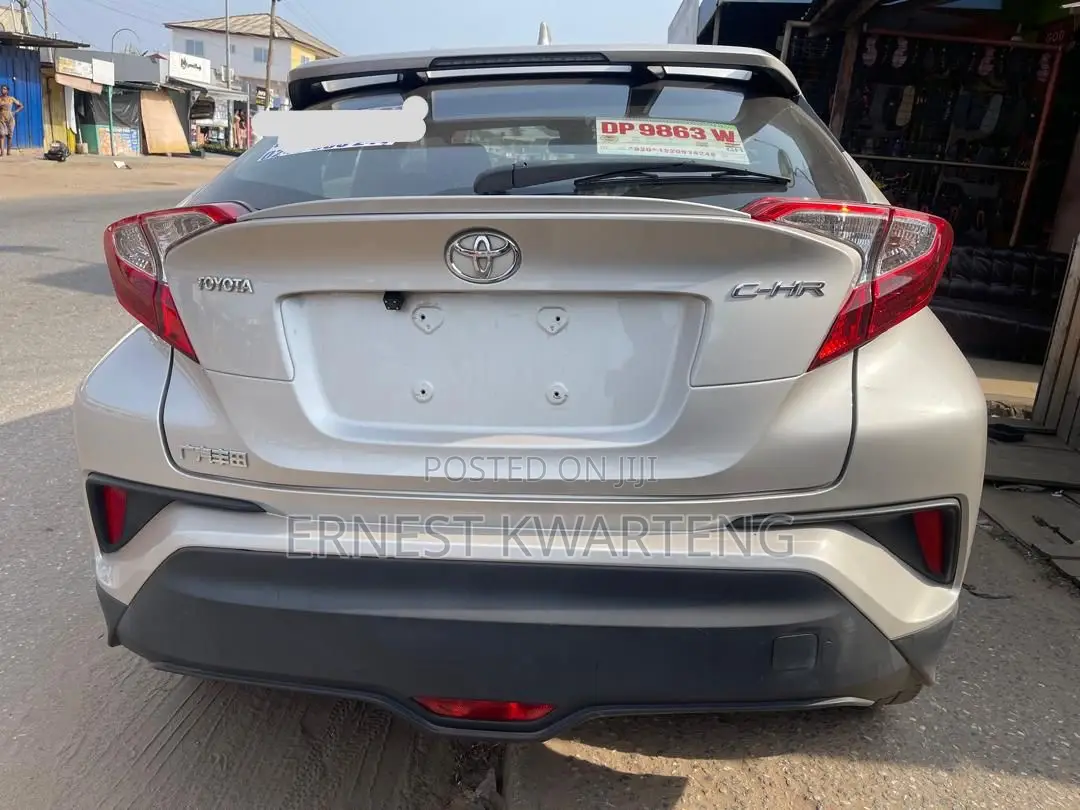 Toyota C-HR 2021 Gray