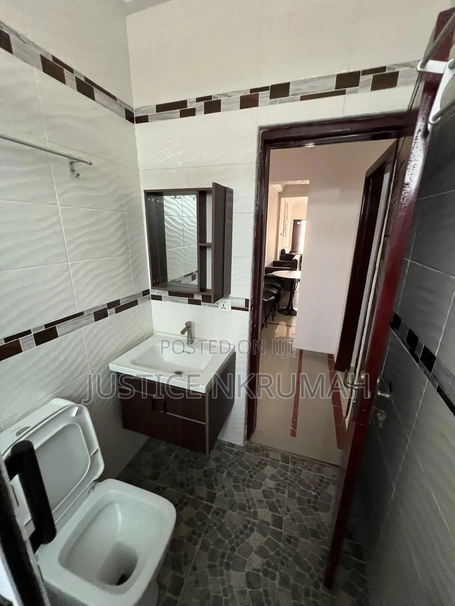 2bdrm Apartment in Mr Justice Estate, Tetegu for rent