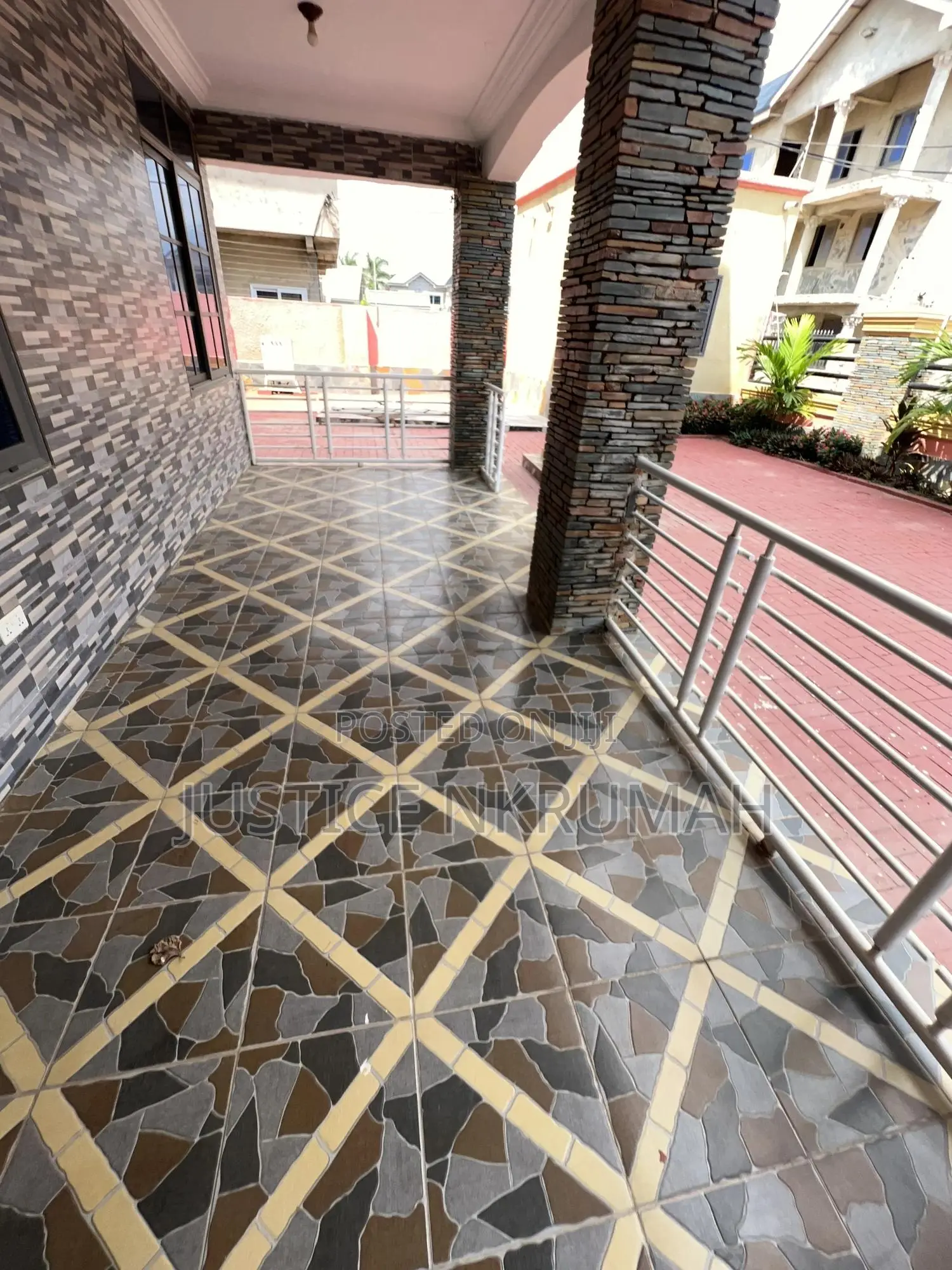 2bdrm Apartment in Mr Justice Estate, Tetegu for rent