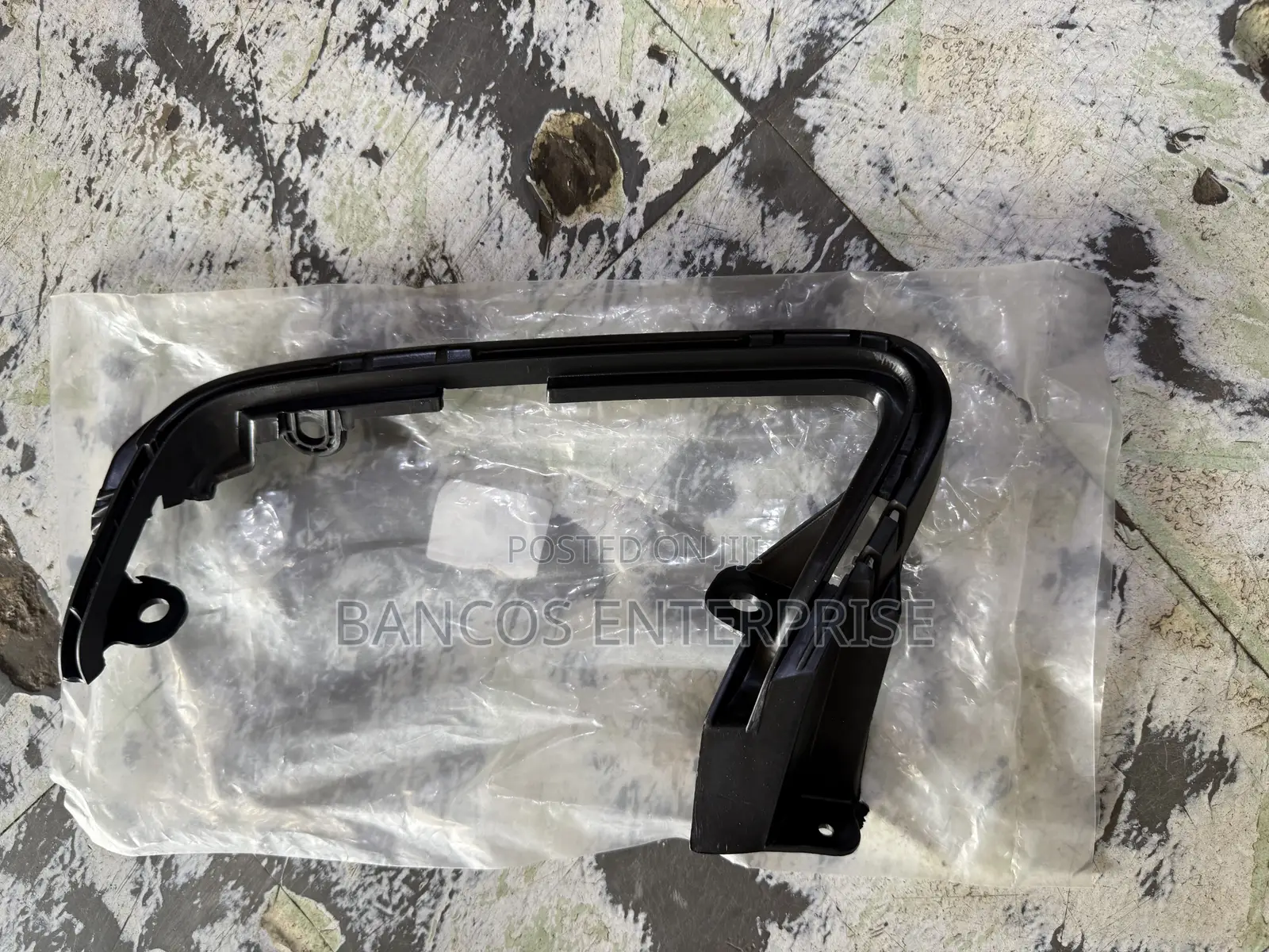 Honda Crv 2023-2026 Exhaust Ring Cover