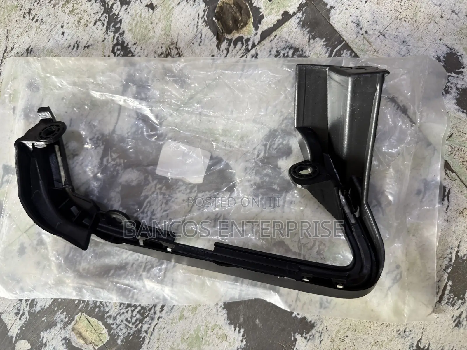 Honda Crv 2023-2026 Exhaust Ring Cover