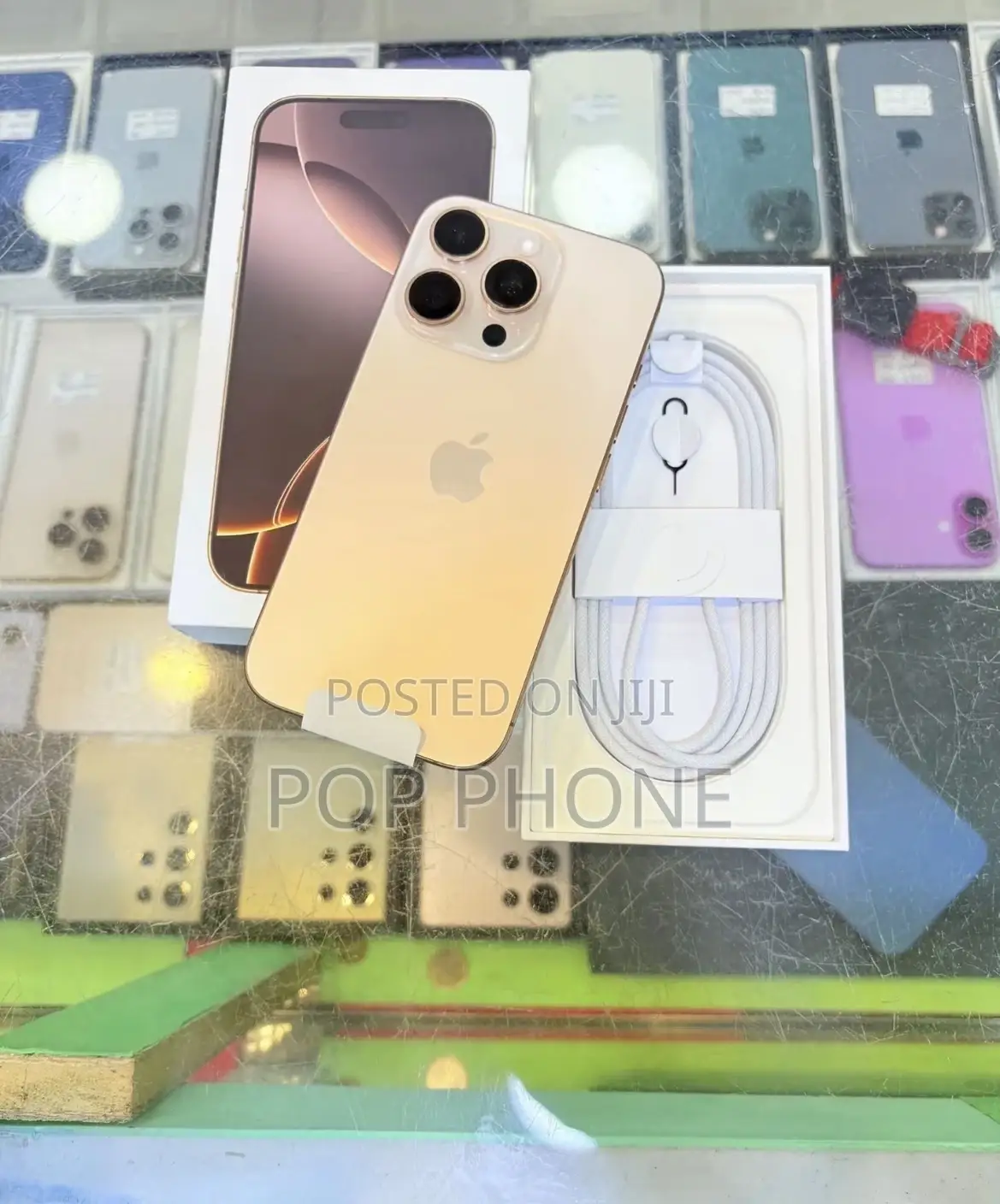 New Apple iPhone 16 Pro Max 256 GB Gold