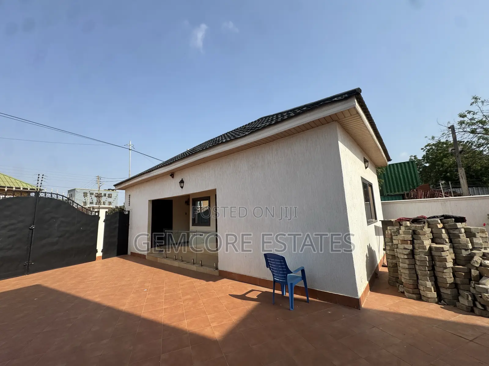 6bdrm House in Adjiringanor, East Legon for rent