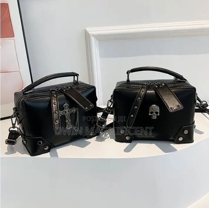 Black Gothic Punk Square Pu Leather Crossbody Handbags