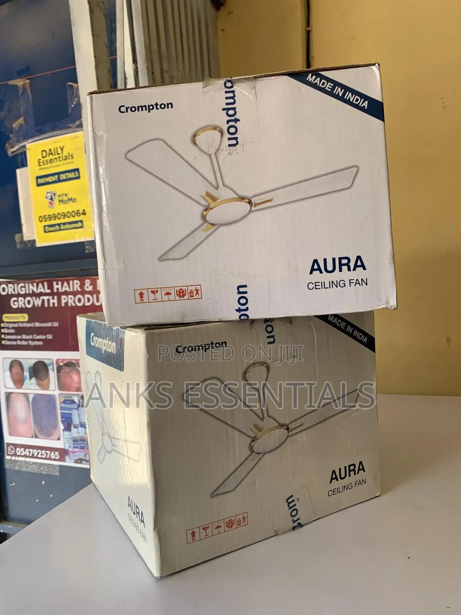 Original Crompton Aura Fan – Stylish 3-Bla