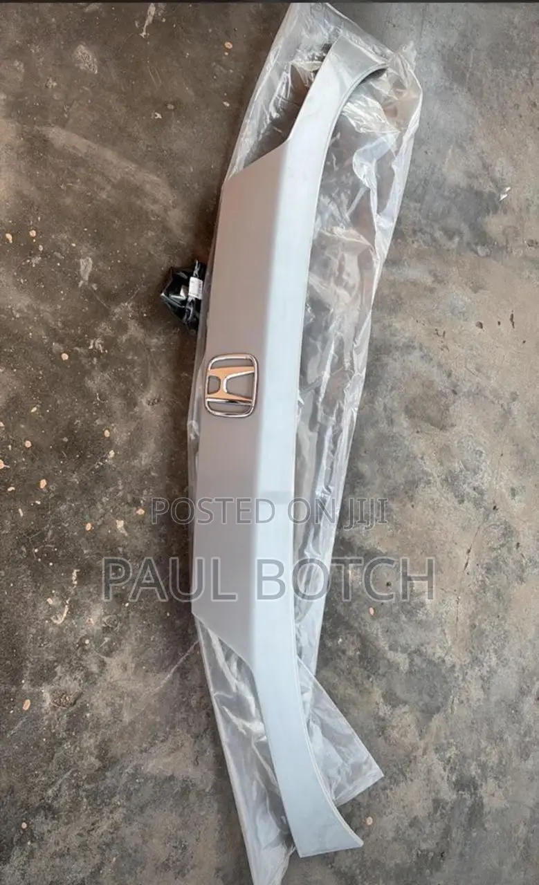 Honda Civic Sedan 2016-2021 Trunk Lid Trim Molding(Rear Garnish)