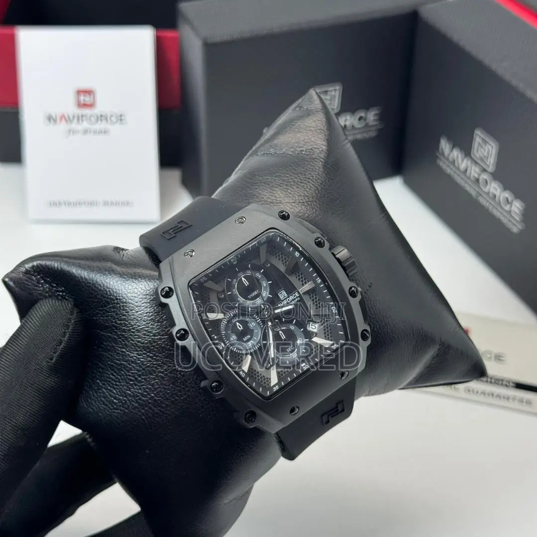Naviforce Analog Chronograph Watch