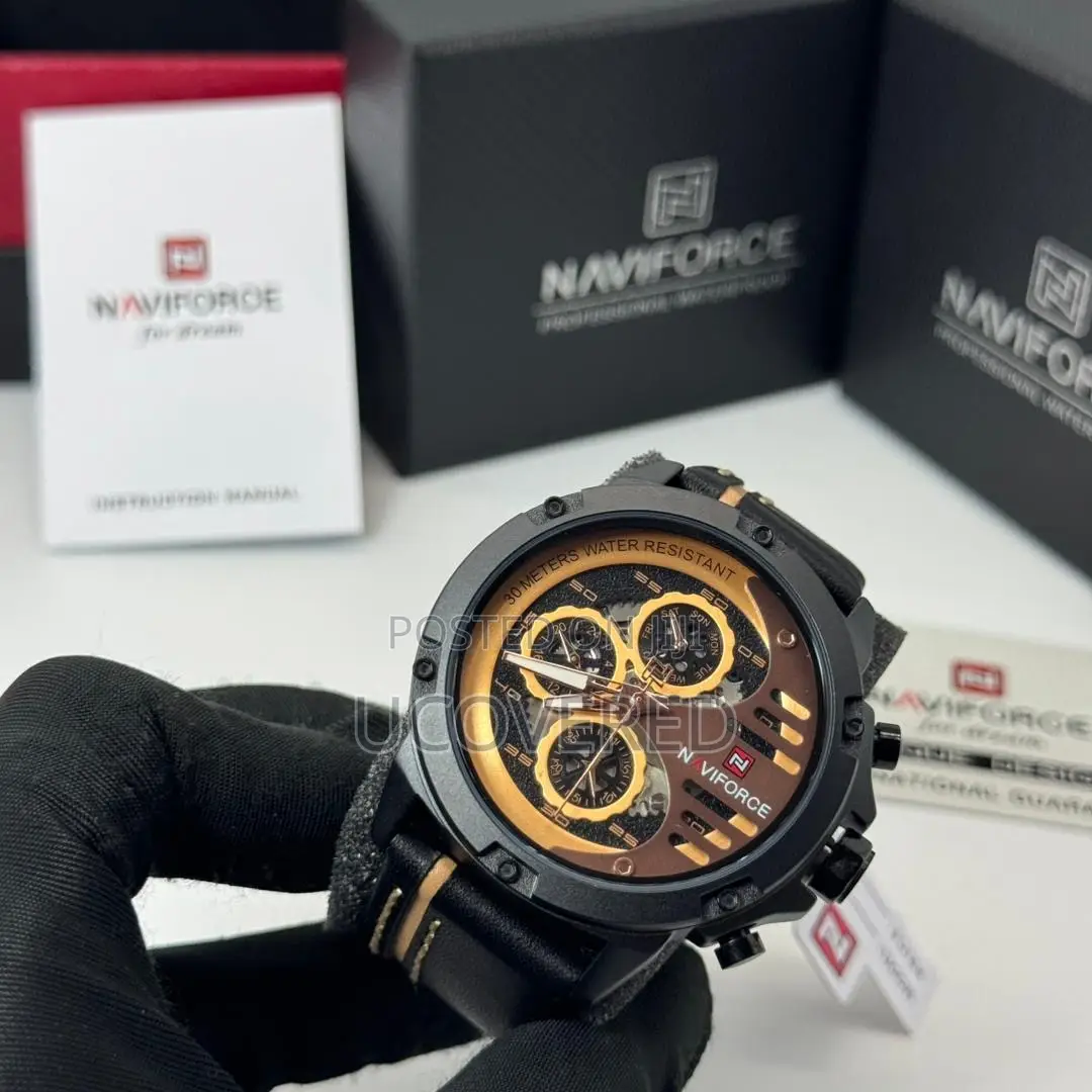 Naviforce Leather Analog Watch