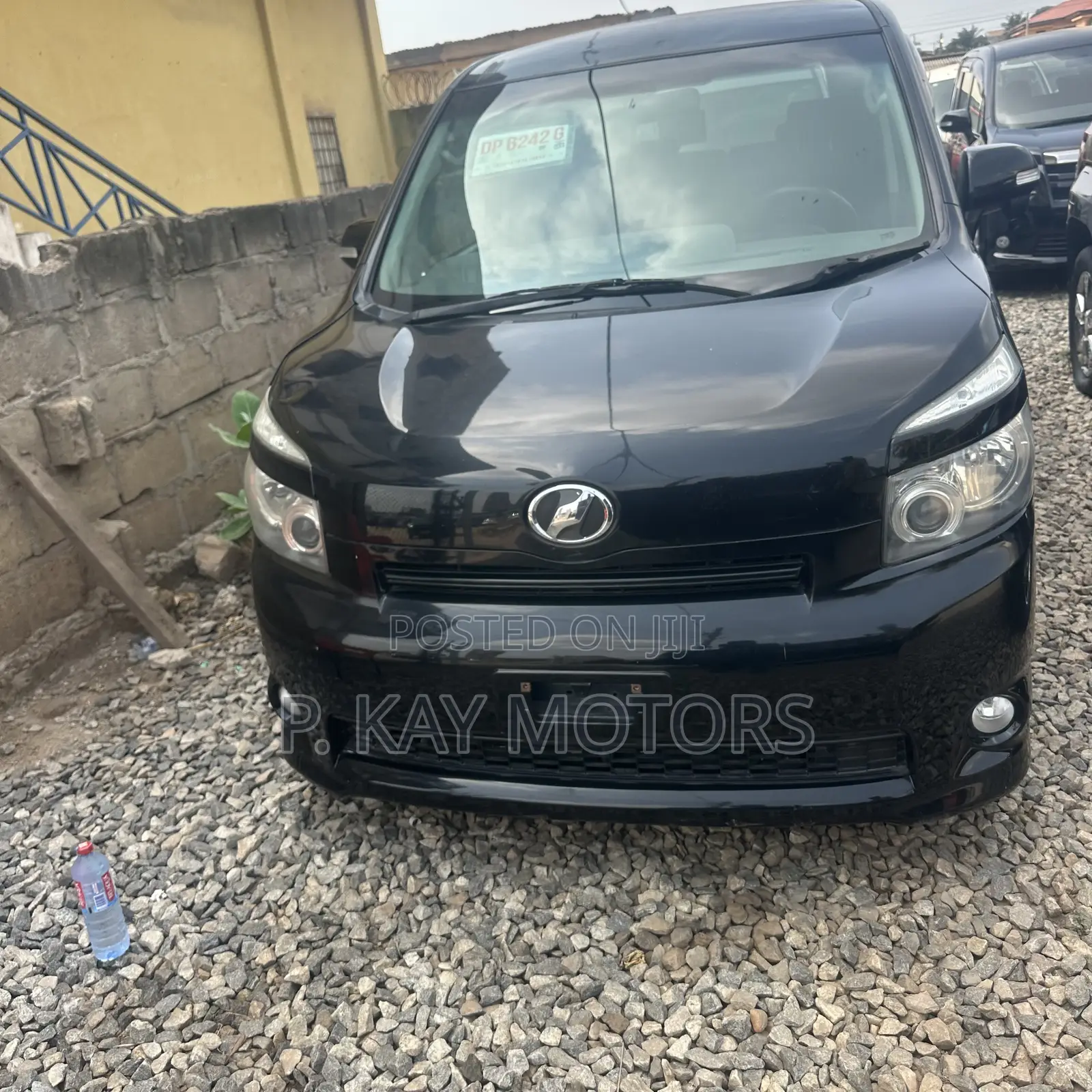 Toyota Voxy 2011 Black