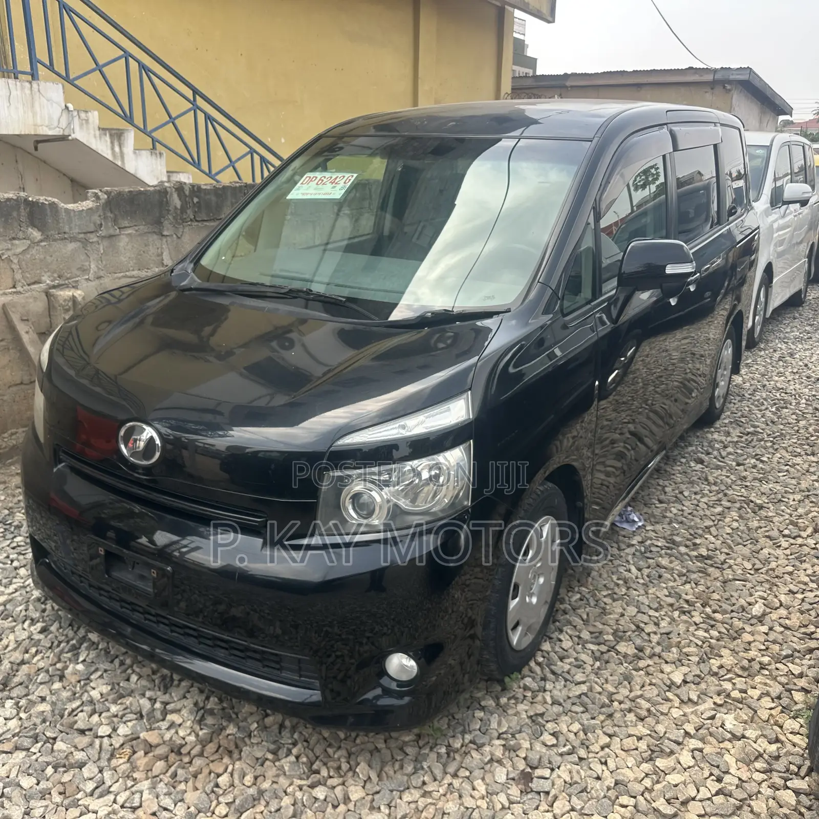 Toyota Voxy 2011 Black